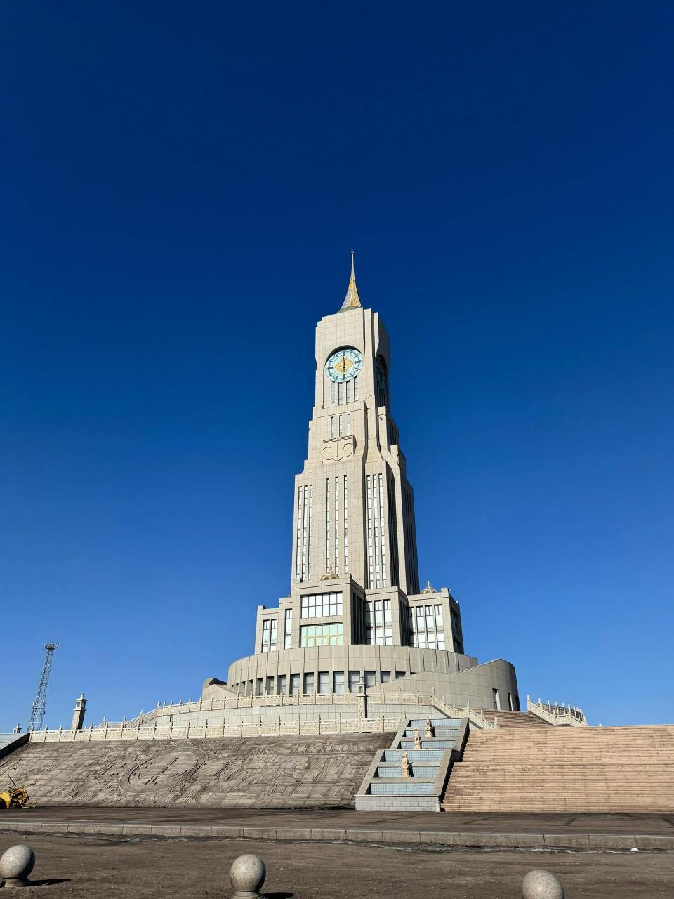 甘其毛都口岸!边境线啦!