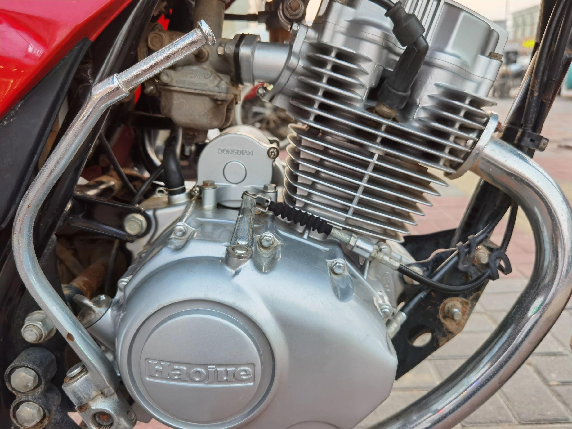 极品银豹125,全车原版保括轮胎,可以收藏的03年出厂,喜欢的来