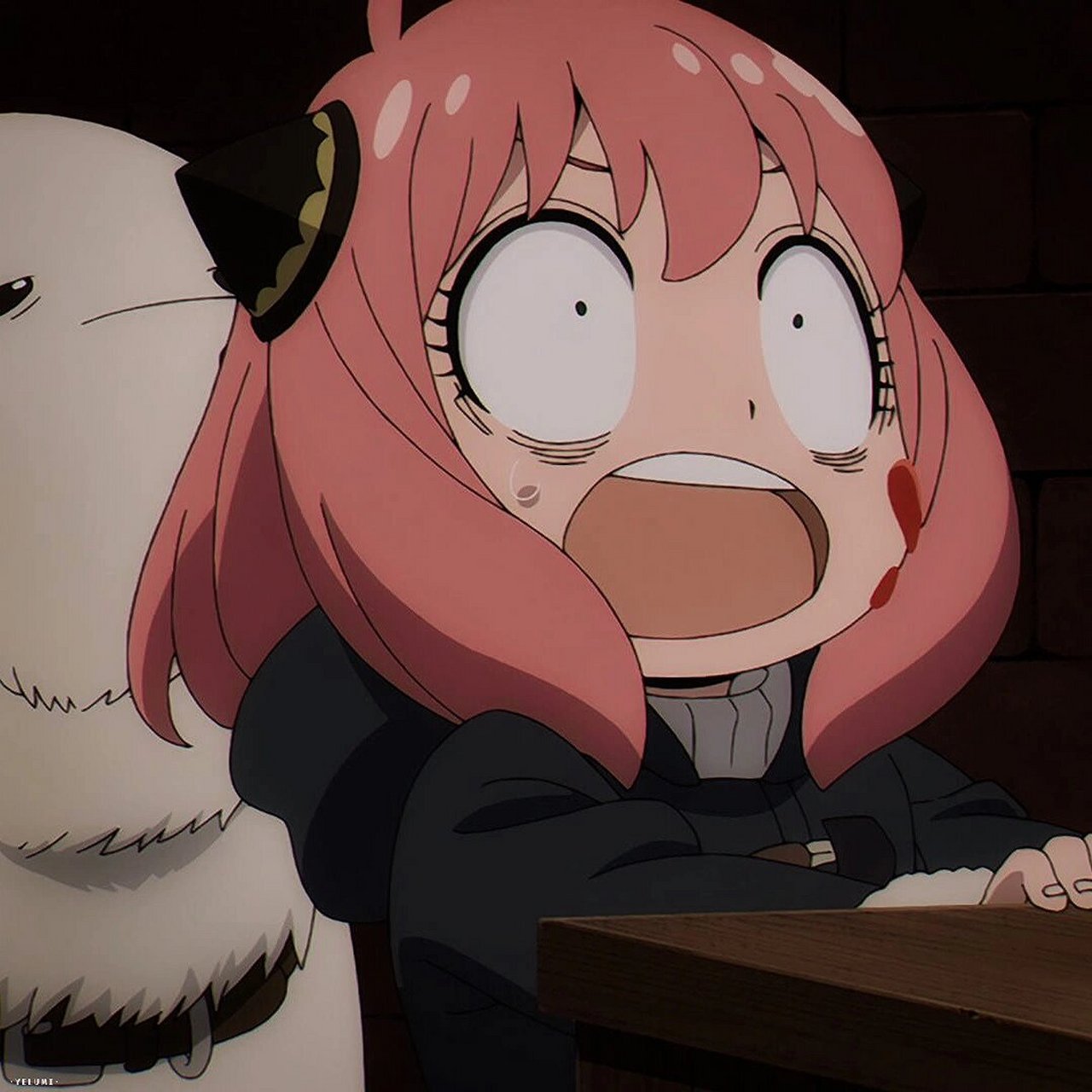 动漫头像〕阿尼亚 | 间谍过家家 阿尼亚要去给父亲送卫生纸～ 	 自