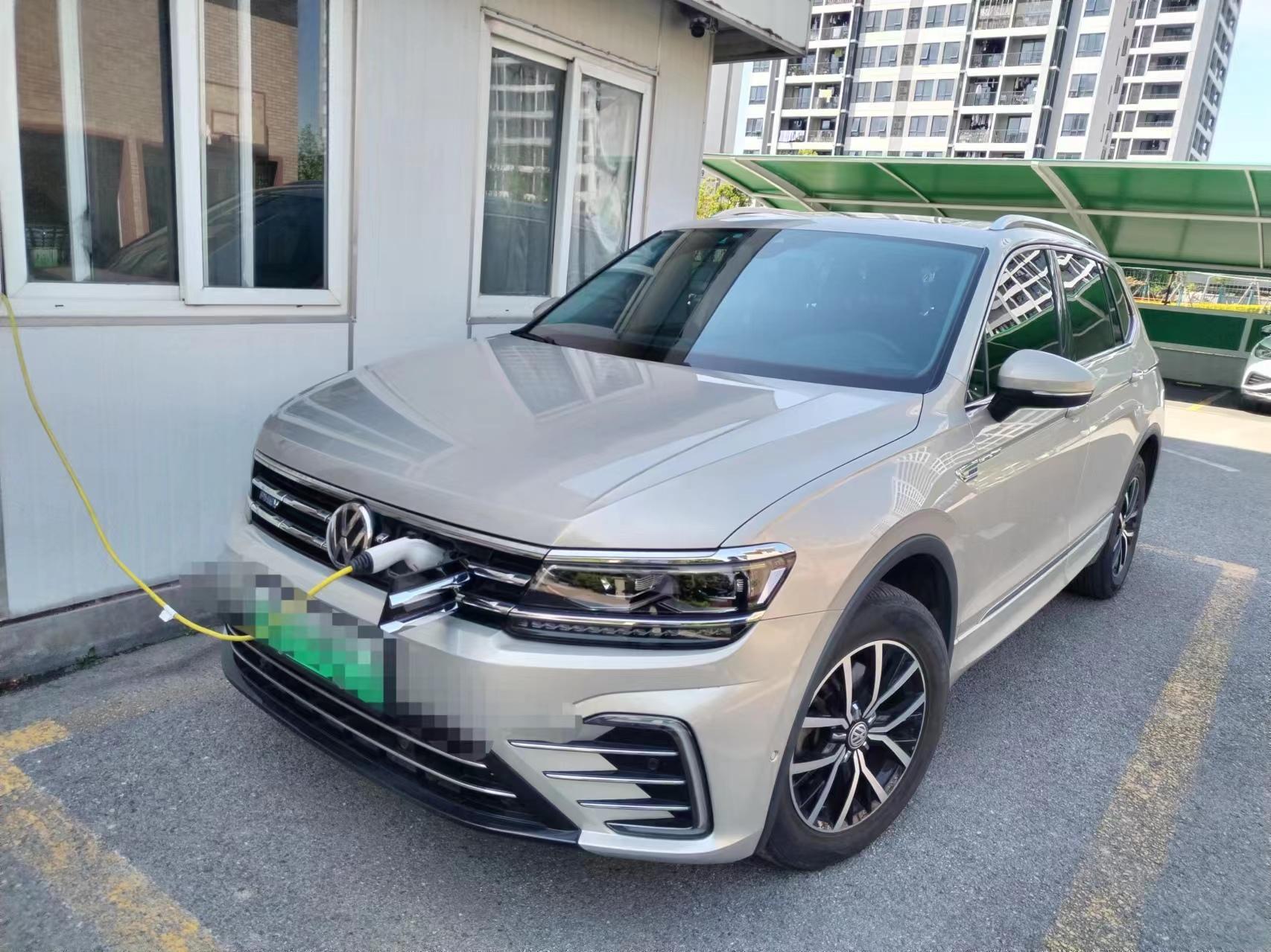 19款大众途观l,phev,混动430旗舰版 上牌时间:19.6 出厂日期