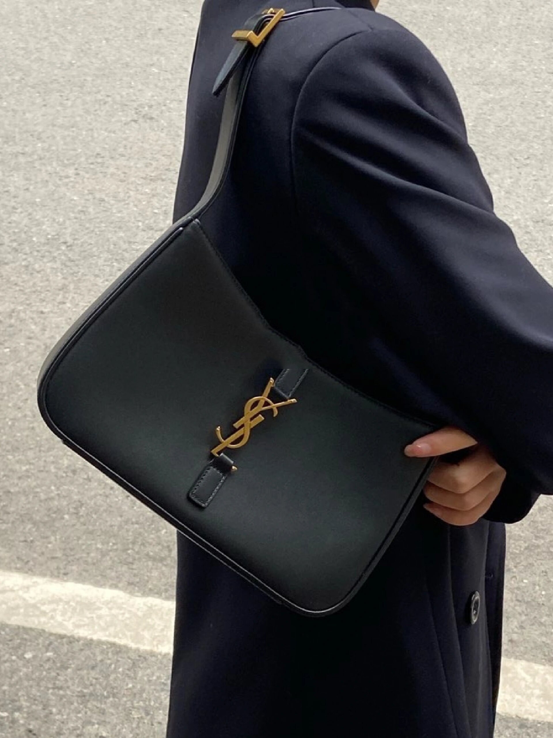 不能错过的包包丨ysl腋下包