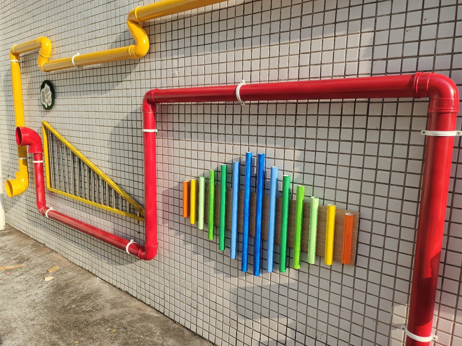 幼儿园环创户外自制传声筒 很多人问这个是怎么做的,细节分享给大家