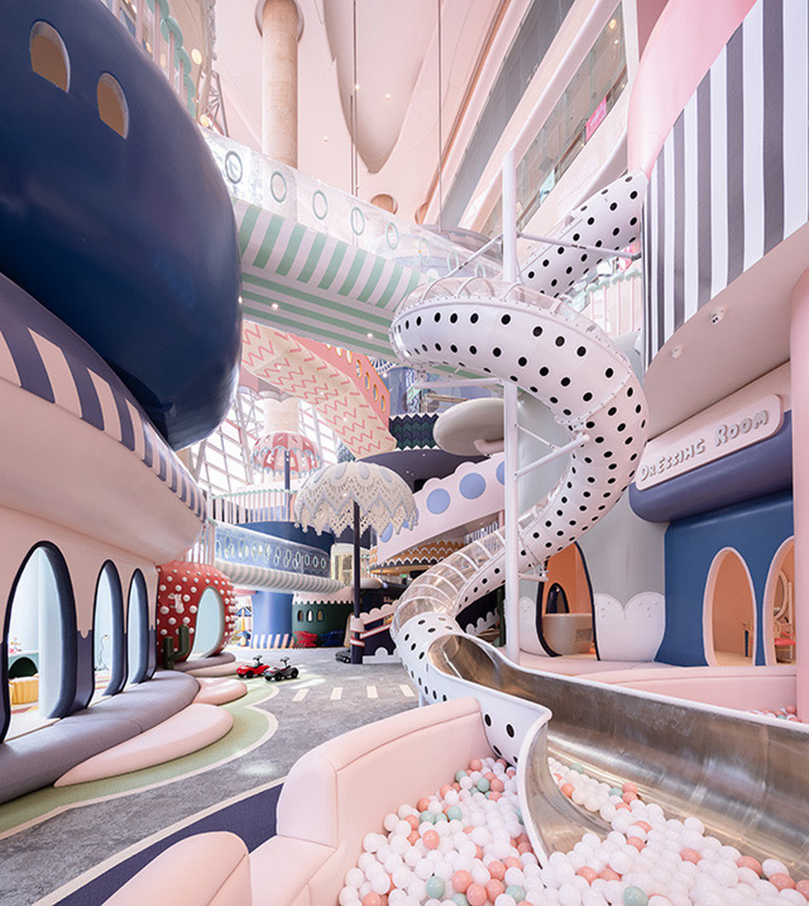 78这期是我整理出来的深圳的室内游乐园大合集!这些游乐园都