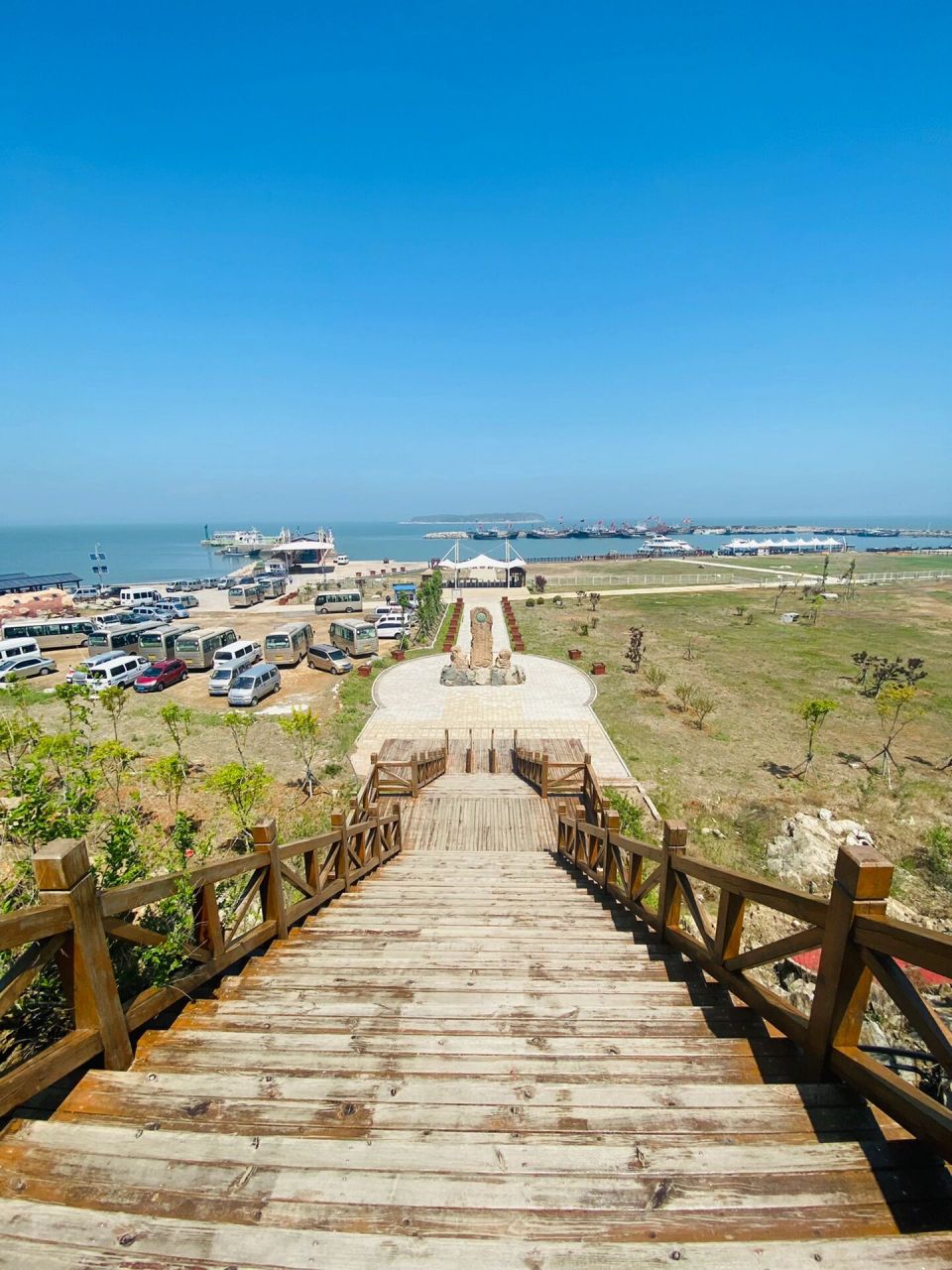 觉华岛,慢生活 长春—兴城 早上8点的动车,到葫芦岛北快11点了,直接从