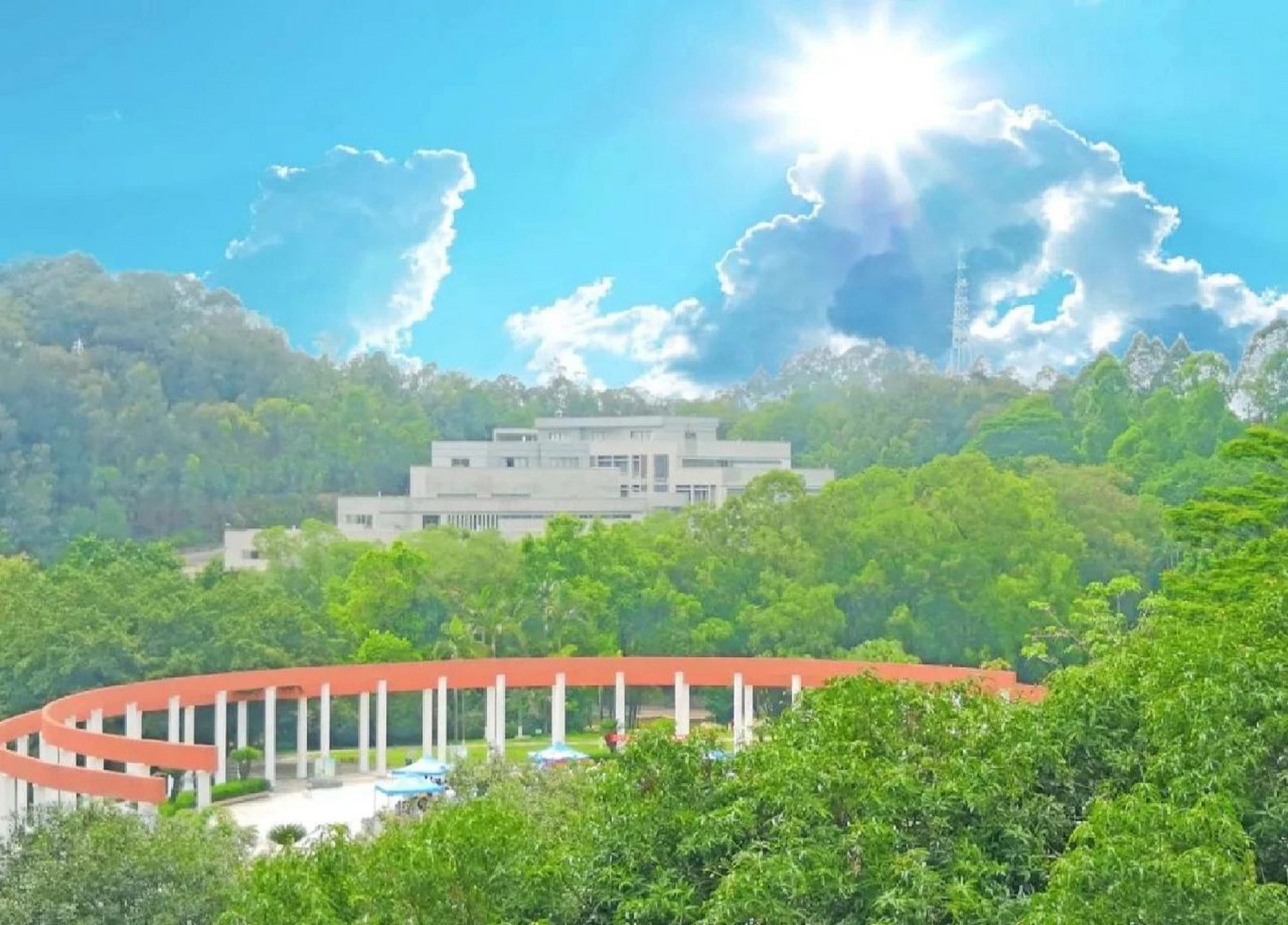 广州番禺职业技术学院之校园生活篇 学校地址 广东省广州市番禺区