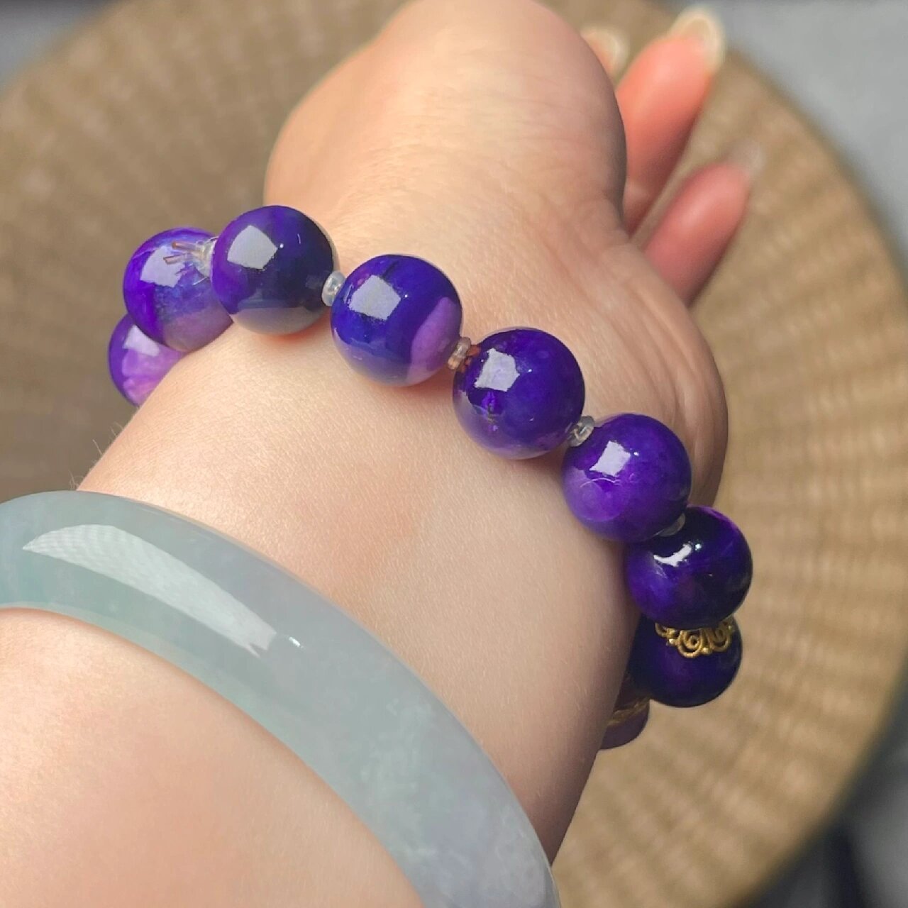 3年前 2万大买的舒俱来手串 11mm  不懂啊 就是觉得非常艳,颜值高