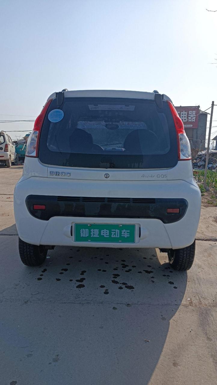 新到御捷q5,60v100安大电池,23年更换的五块全新电池,铝合金大轮毂