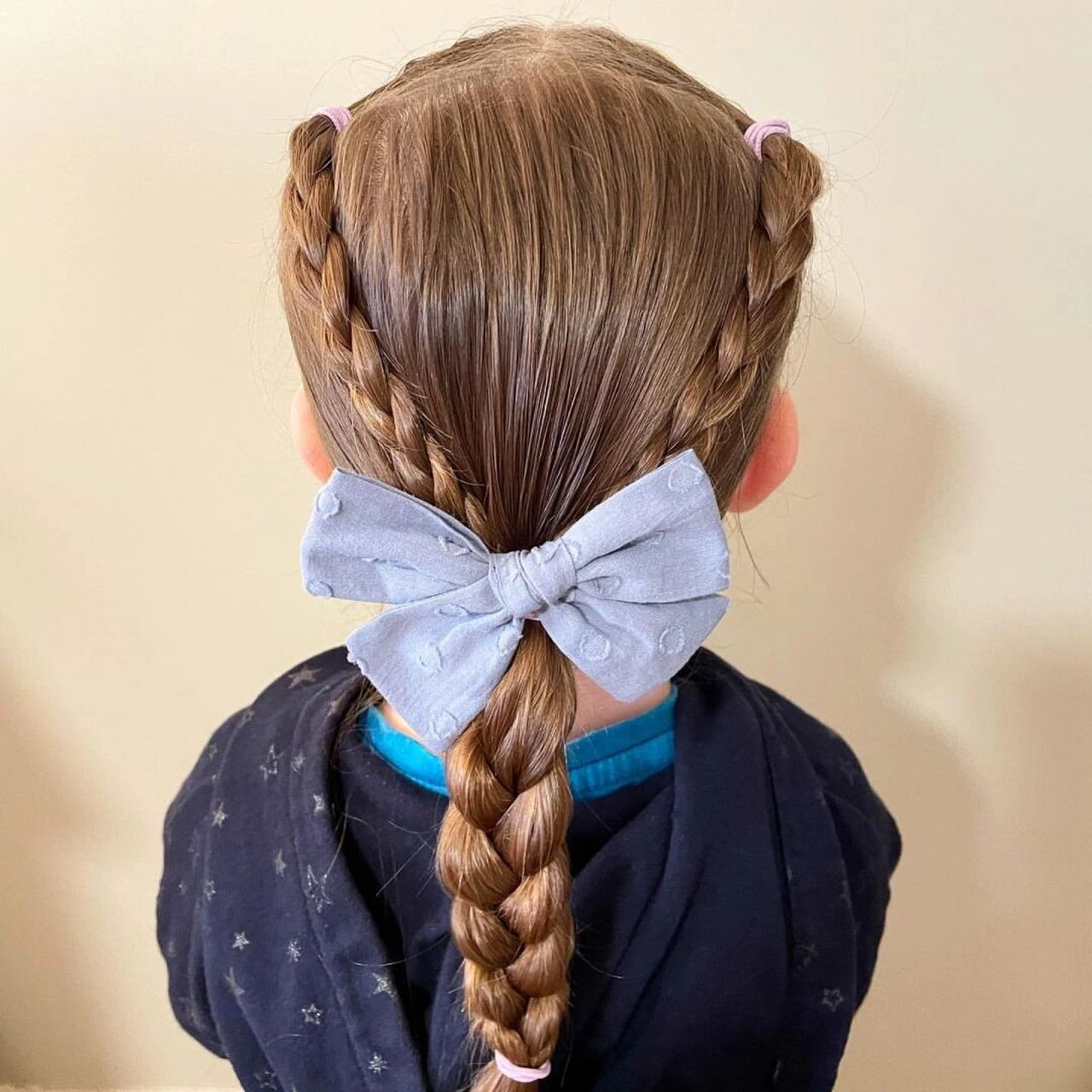 低马尾这样扎好看之编织元气可爱麻花辫 #低马尾造型# #低马尾扎发