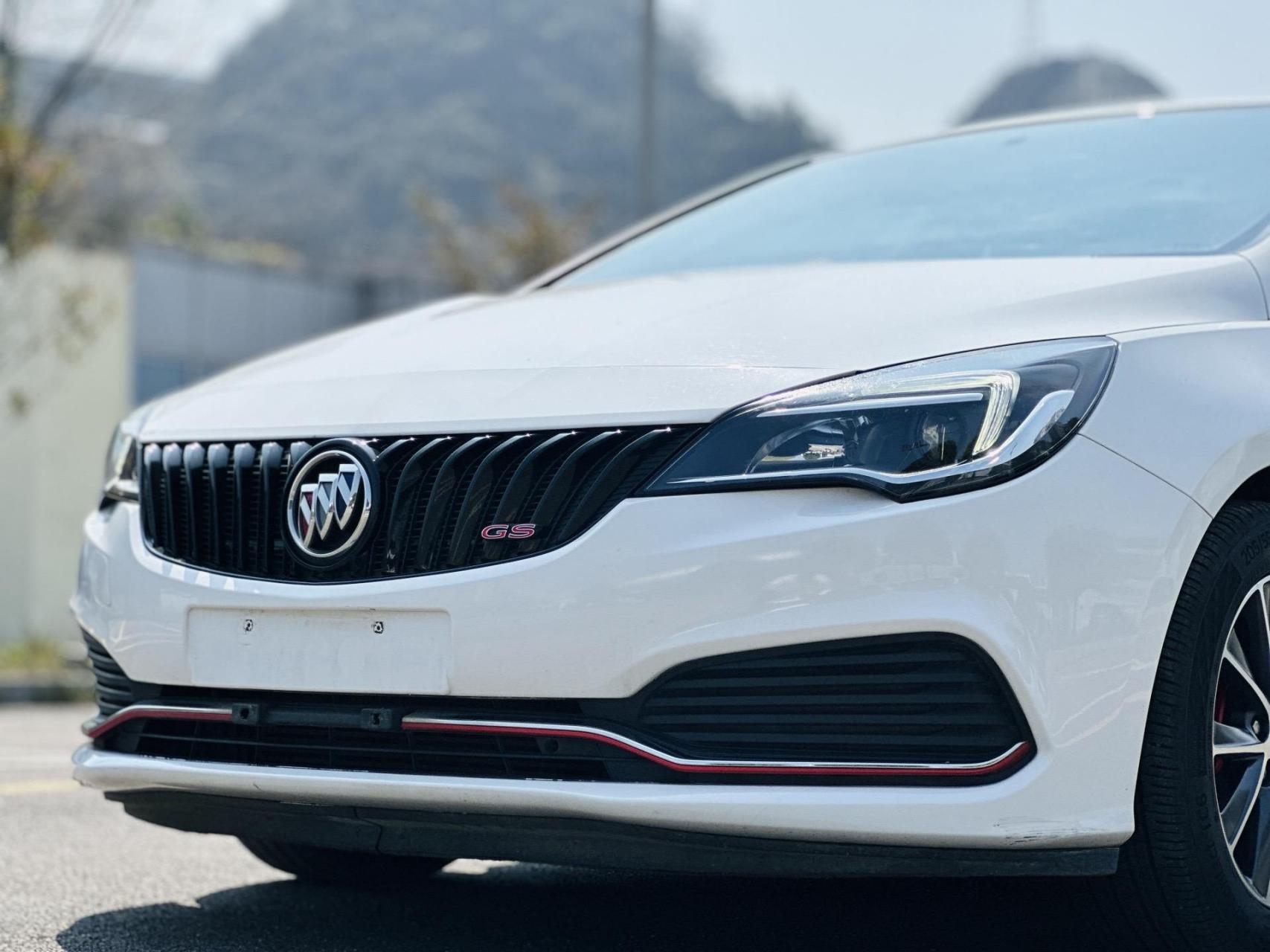 16年别克威朗gs两厢豪情运动型.