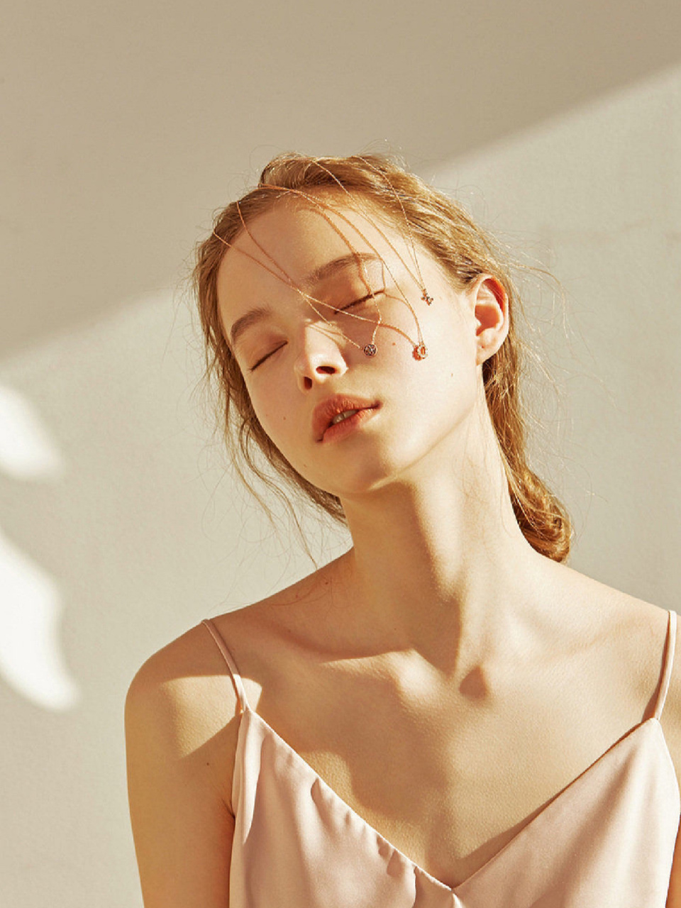 90 美容素材 欧美模特 欧美素材 美业素材 海报分享 素材分享