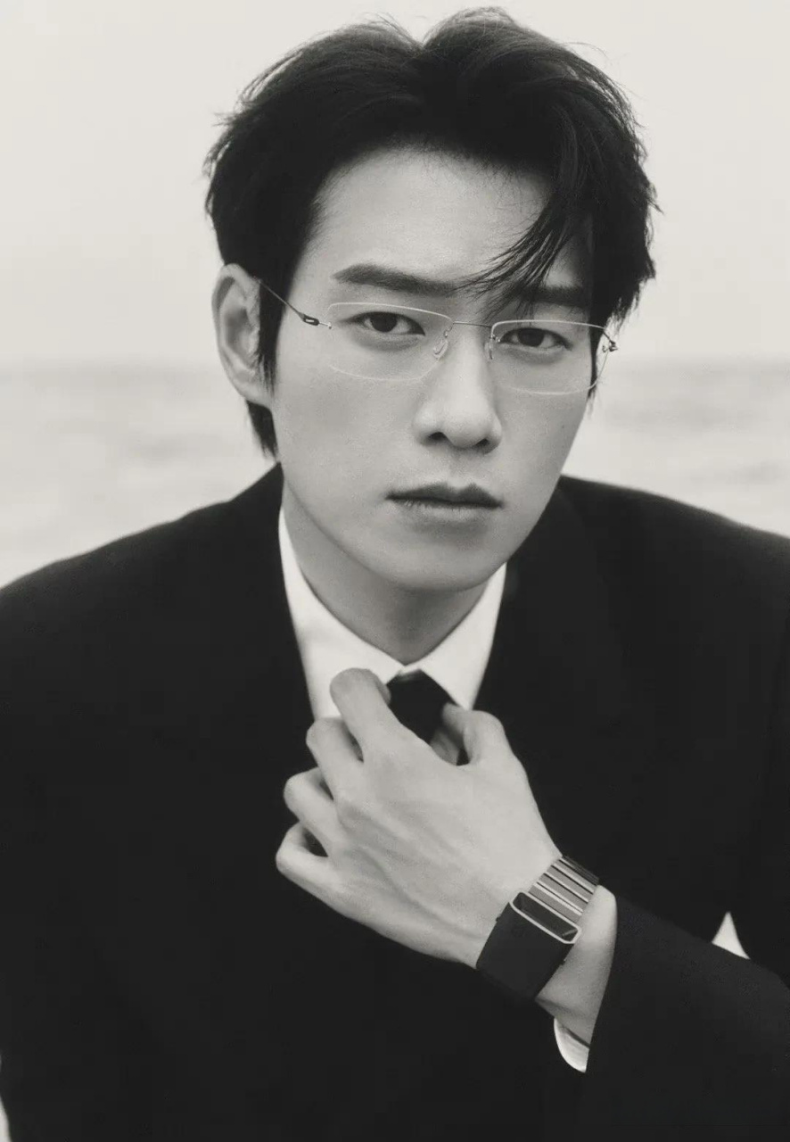 傻傻的我分不清了  有网友,把魏大勋看成孟宴臣, 有网友,把孟宴臣看成