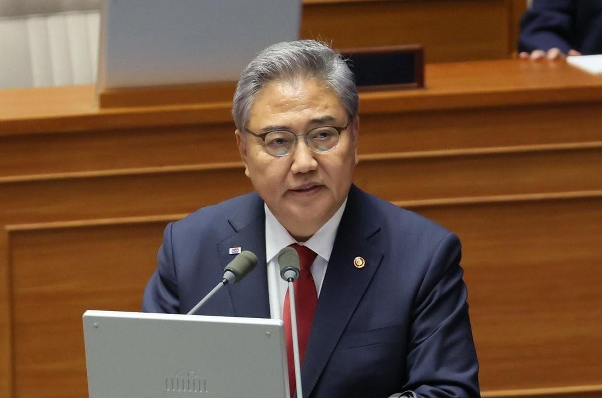 韩国外长朴振:没有理由与中国结怨,将继续加强与中国的战略沟通.