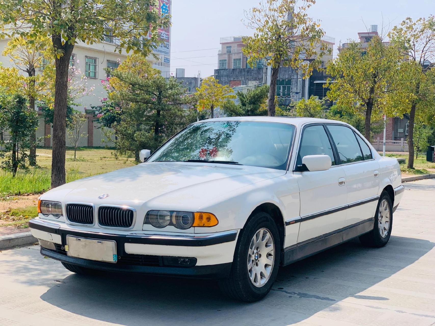 01年5月纯进口宝马728il 超级富豪座驾 实表17万公里 老古董收藏级别