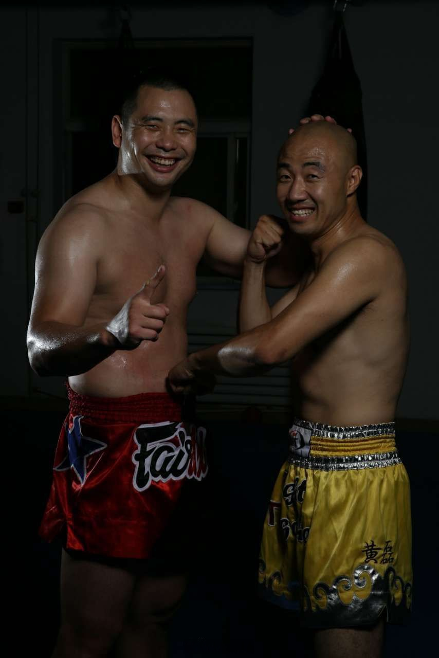 散打王 格斗 搏击 #快手# 快手 黄磊散打 散打王黄磊:拳手的致命武器