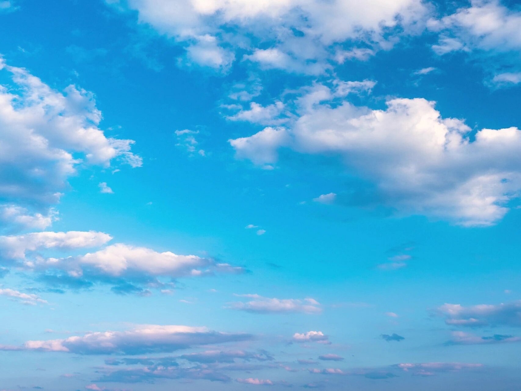 天空的独家浪漫7815爱就像蓝天白云晴空万里～ 今天给大家分享的