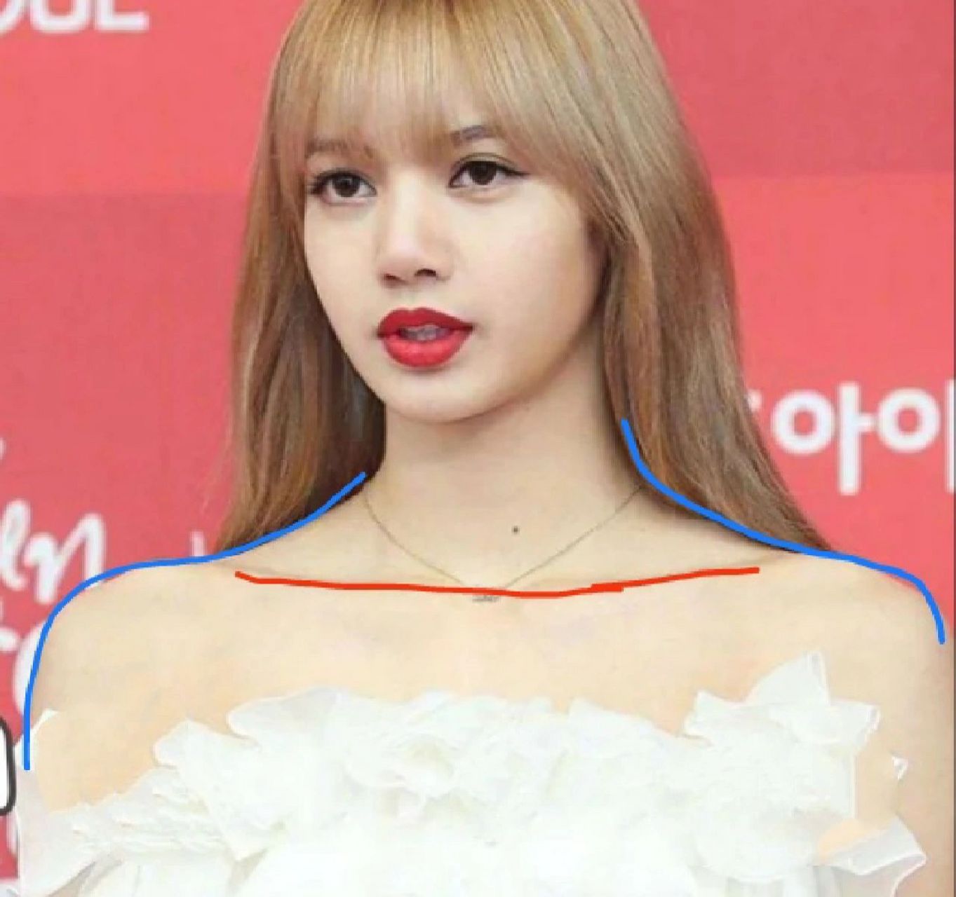 平肩与直角肩对比 很多人说自己没有呼吸不顺畅,但是天生直角肩.