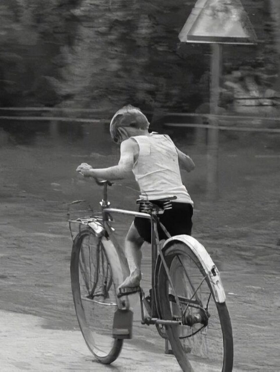 掏裆～东北小孩儿骑车姿势,你那叫啥?