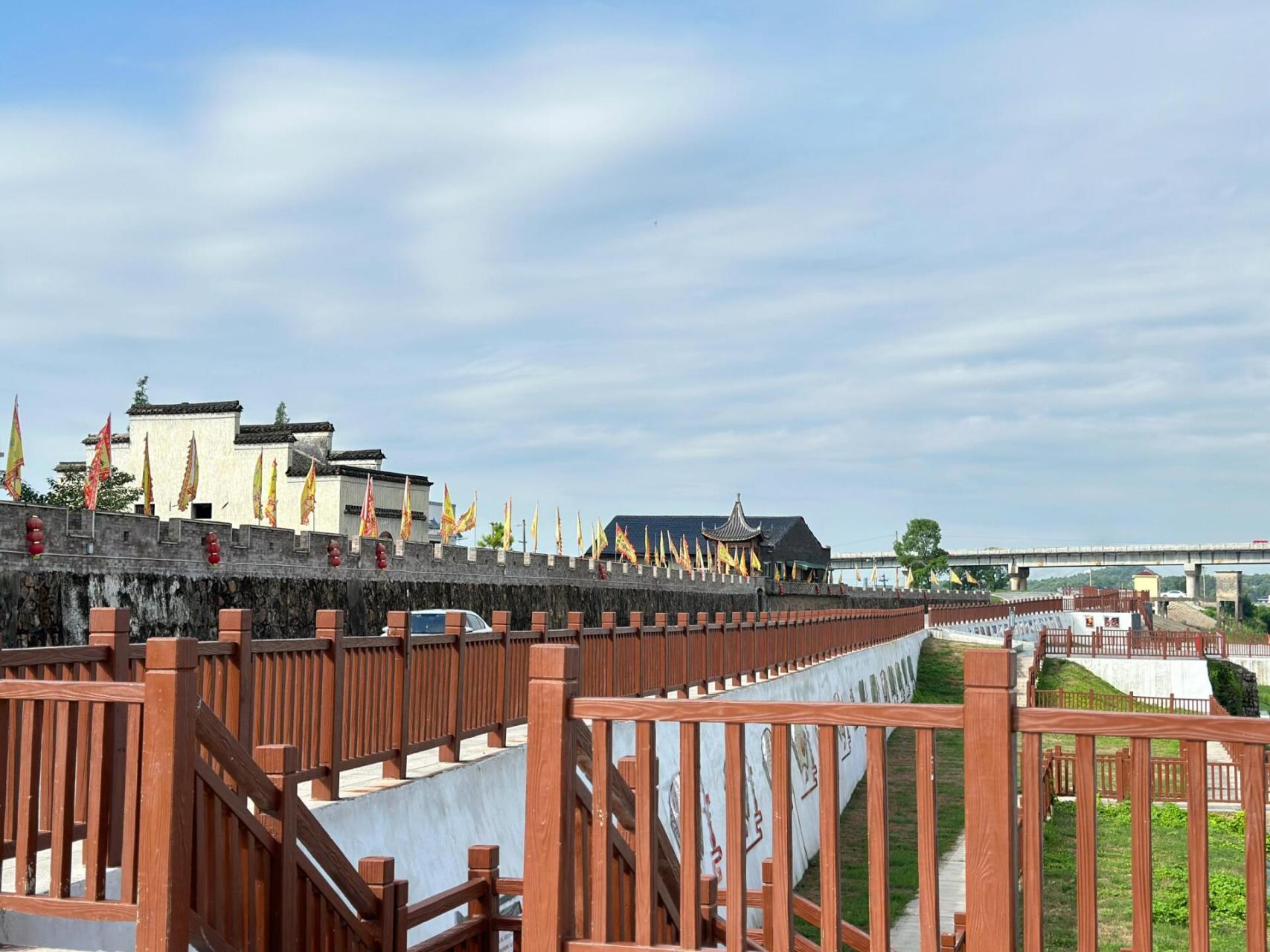 坐落于江西上饶万年的古镇石镇 坐落于江西上饶万年的古镇石镇