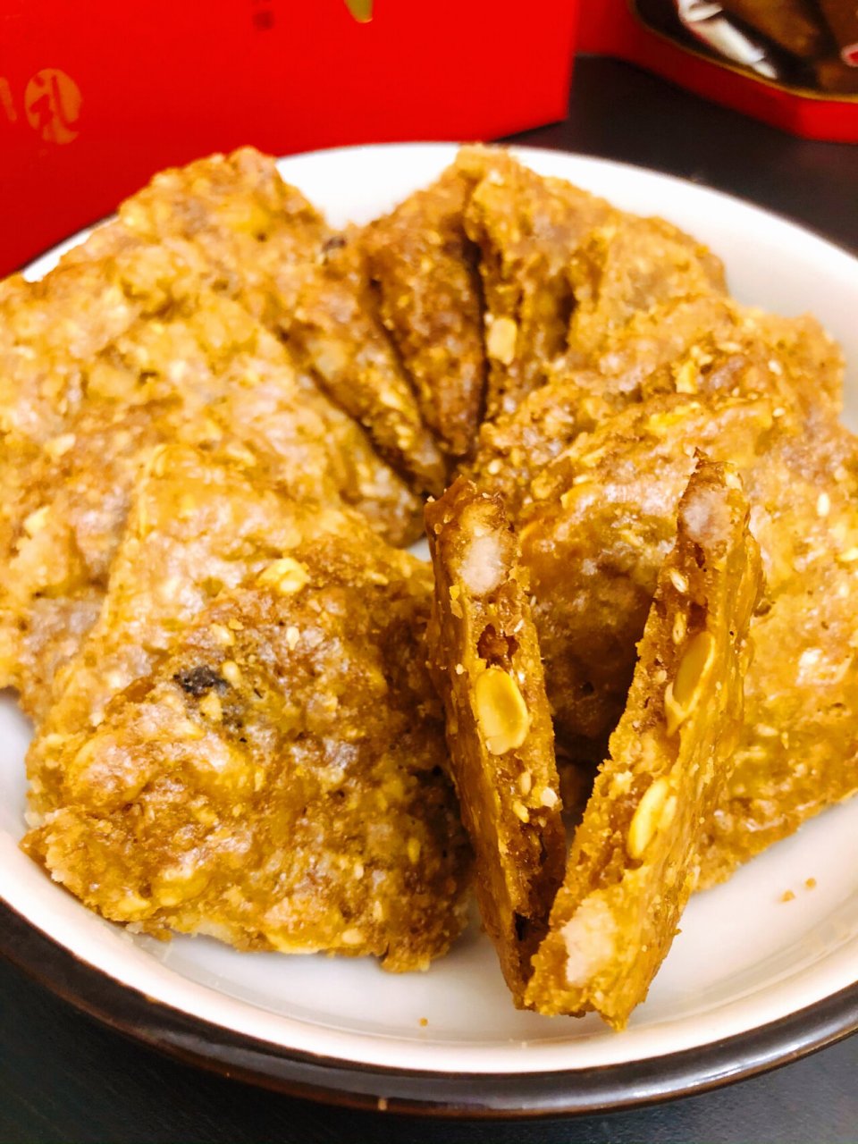 广州超好吃的鸡仔饼|诚志饼家中山六路43号 和朋友在附近吃饭,发现了