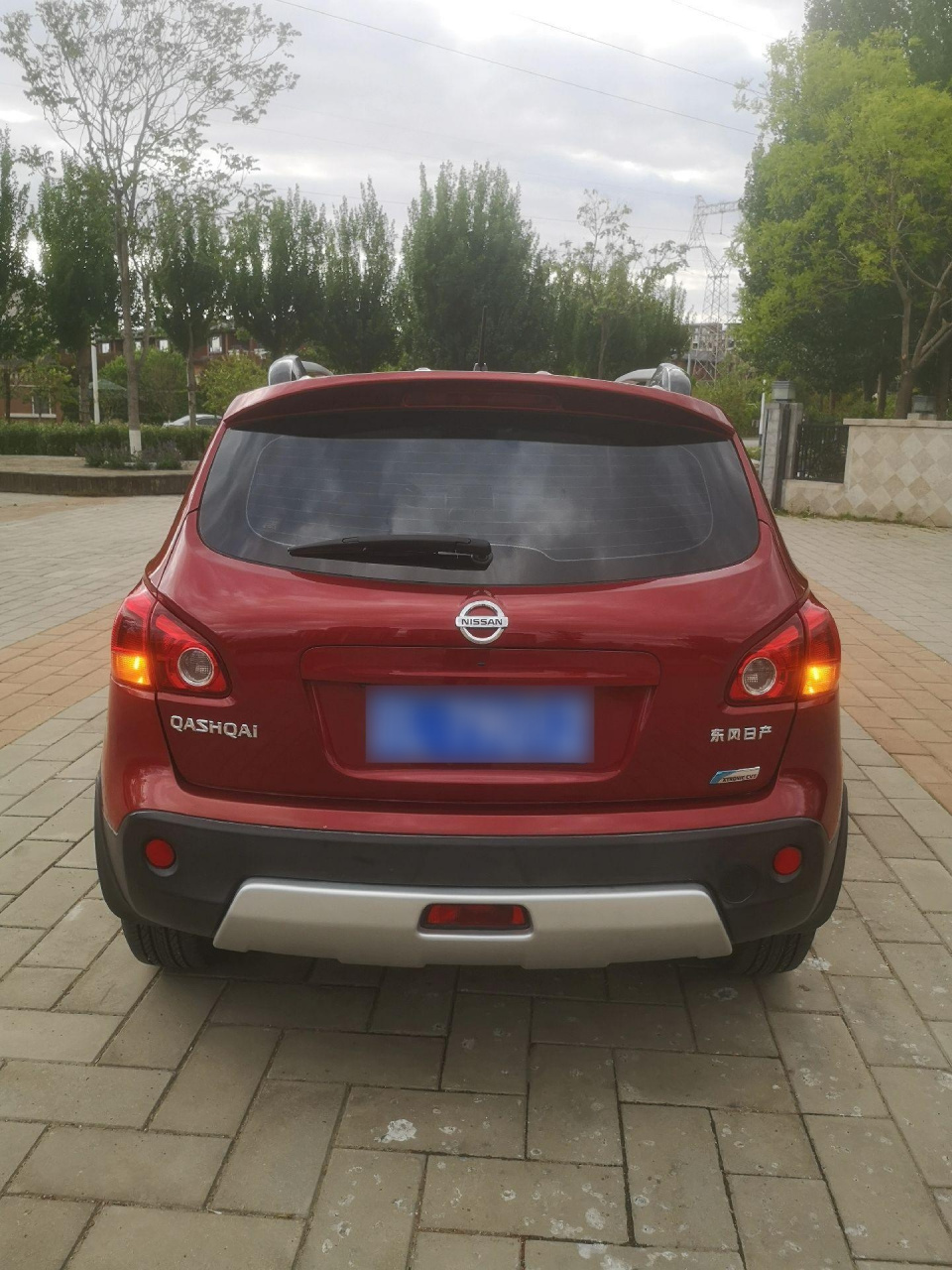 12年尼桑逍客雷,2.