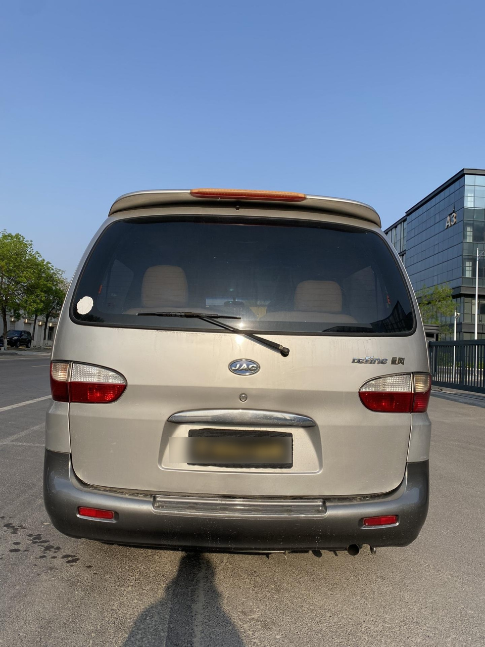 全款一万多 最新到店一台09年柴油版江淮瑞风,七座大商务,车况完美,发