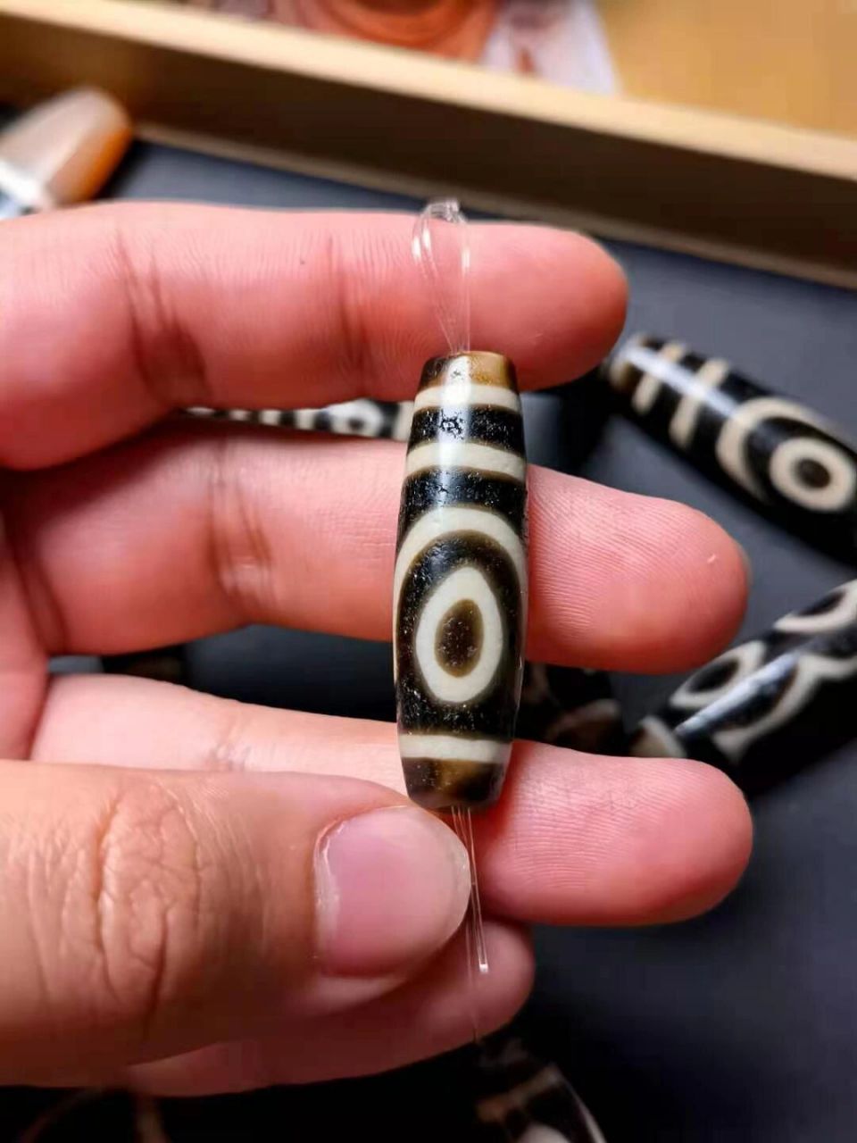 几百块钱和几万天珠的区别在哪71 今天如意二眼给大家说说,为什么新
