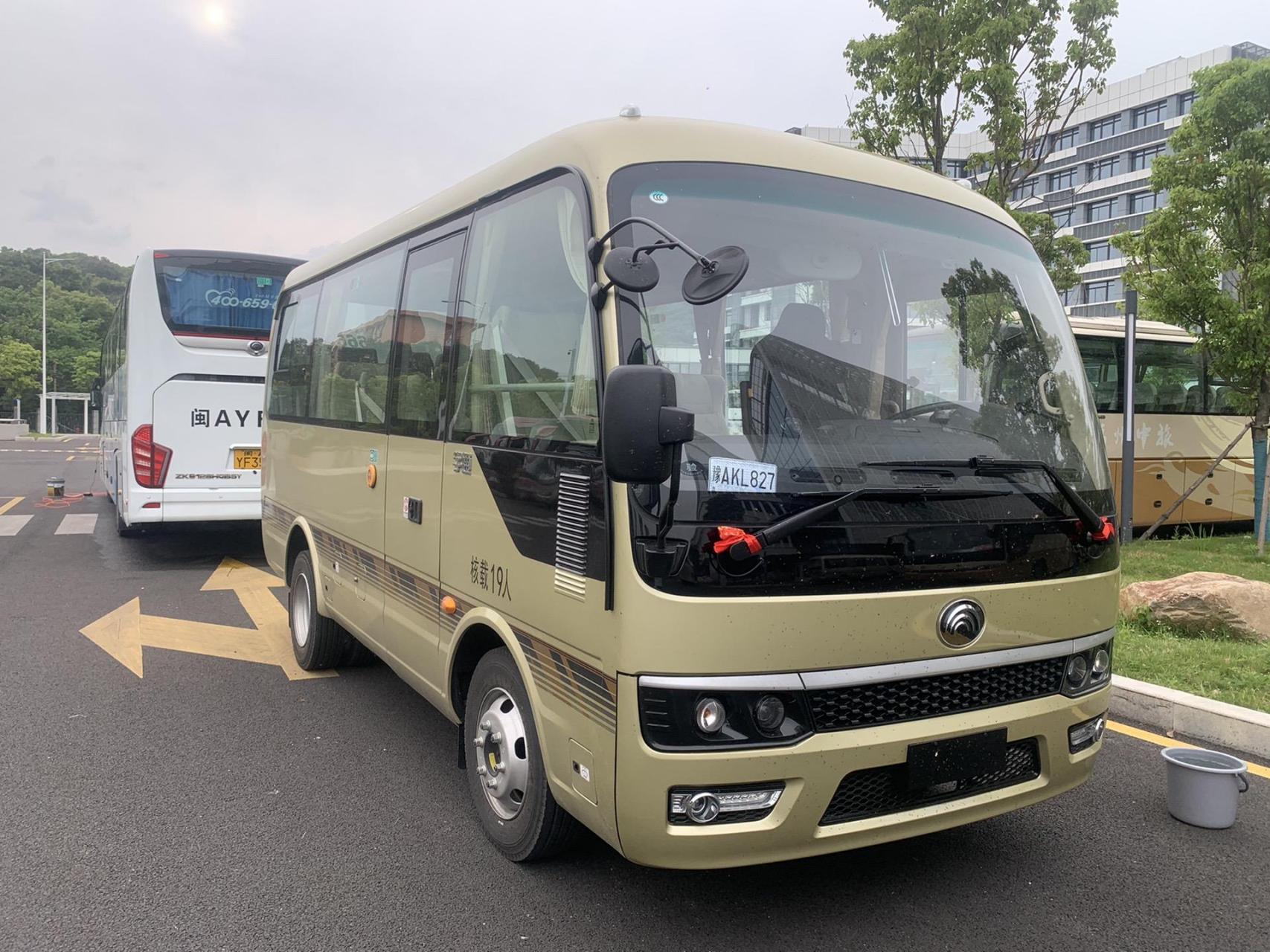 车队新增19座全新宇通客车,欢迎调用