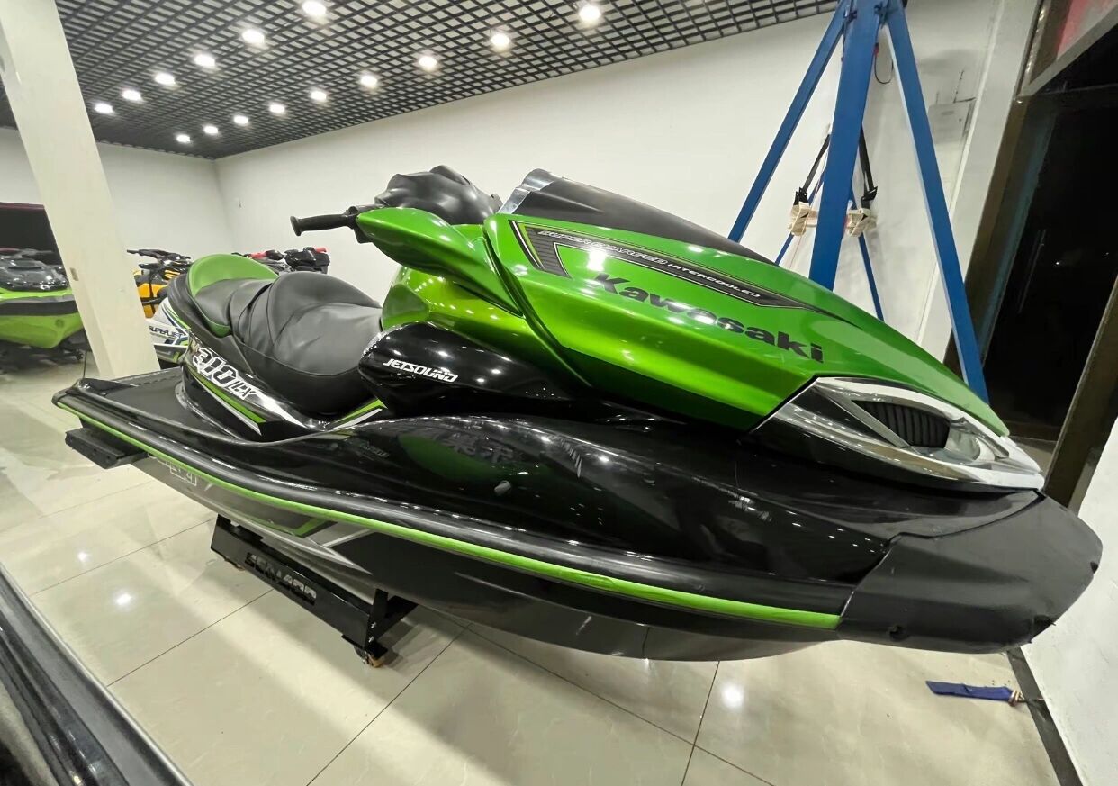 川崎摩托艇特价出售,二手什么价格?