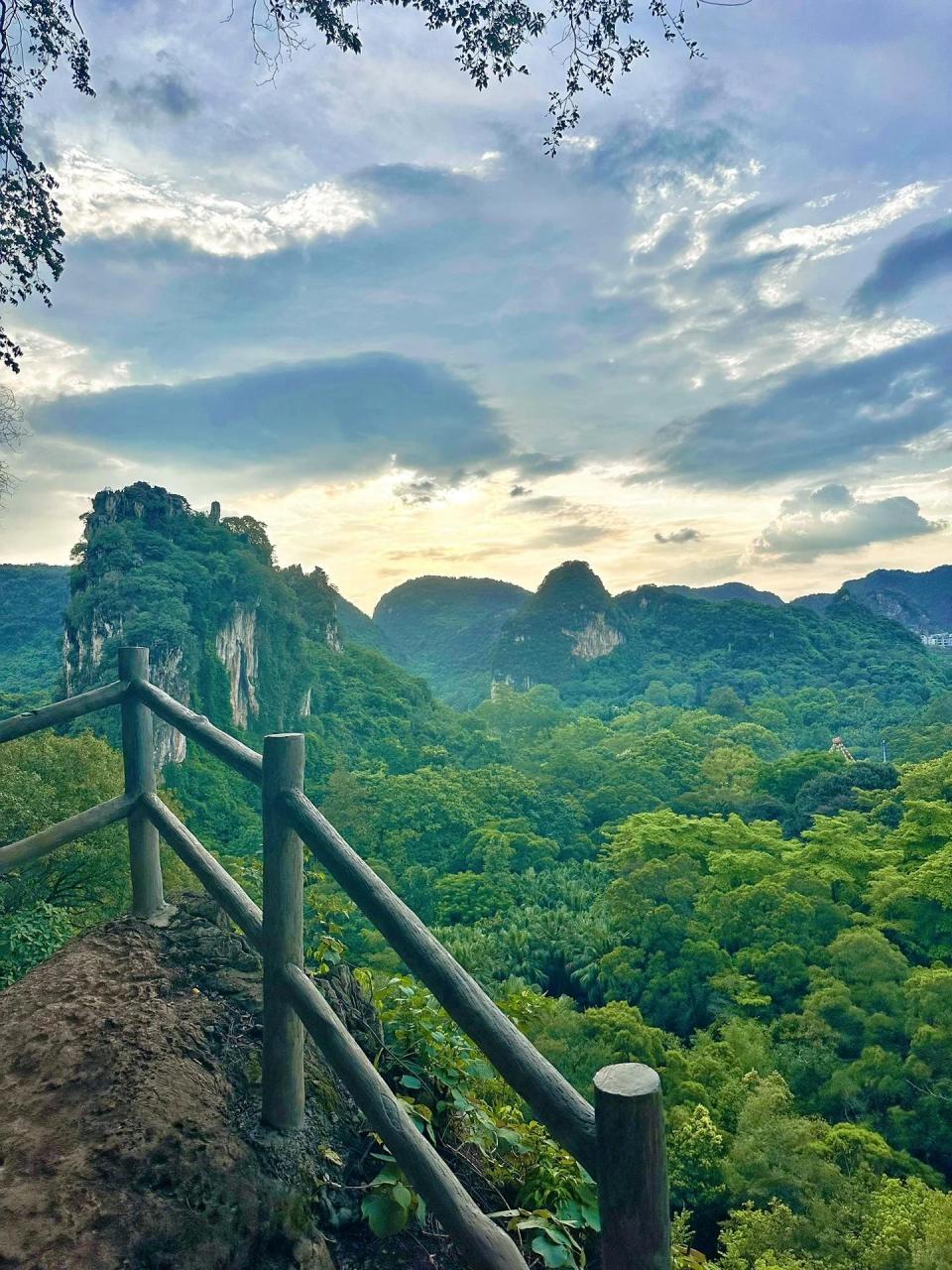 柳州龙潭景区图片