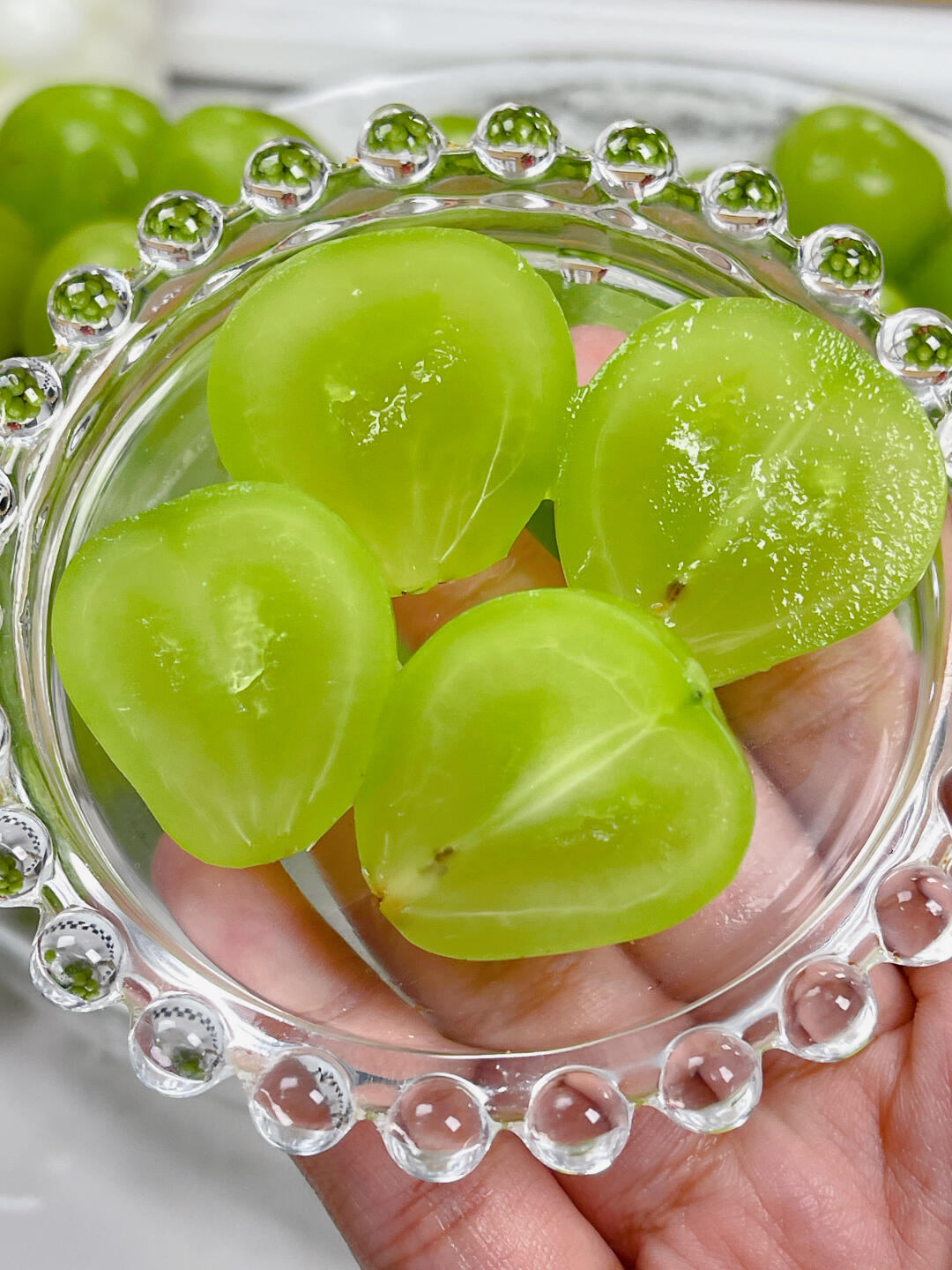 这个青提真的不是我夸它,一整串紧紧实实的,么