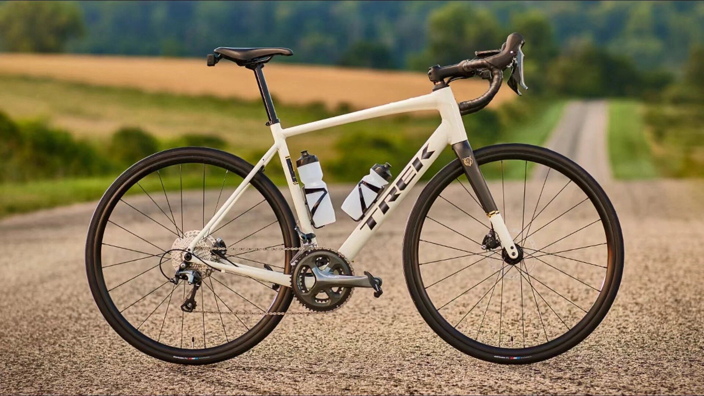 崔克万元公路车不二之选 全新24款 domane al4 到店20速油刹 零售价