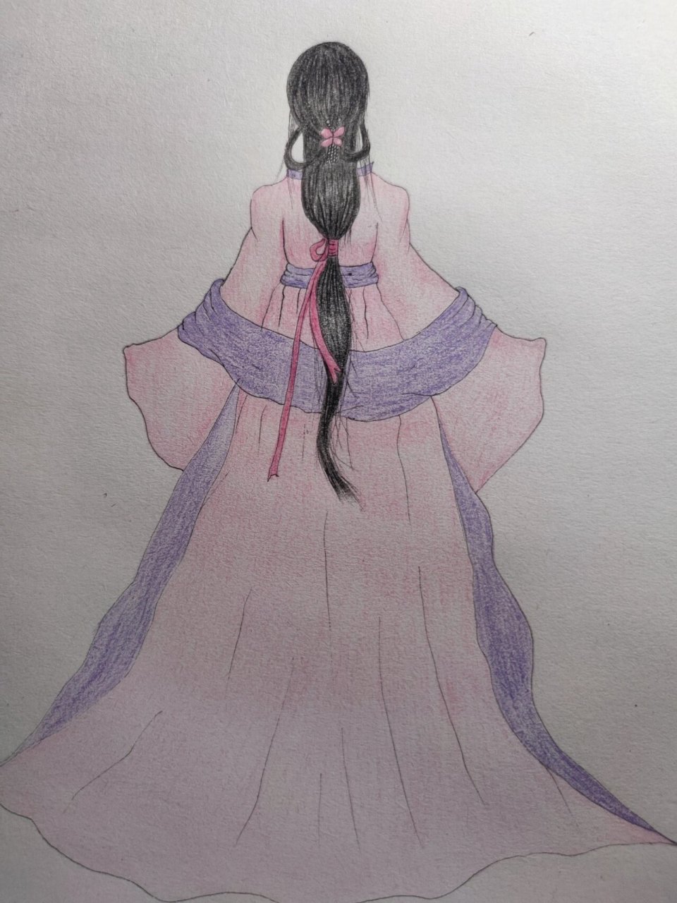 彩铅画(古代美人背影) 纸张:普通素描纸 彩铅:辉柏嘉红盒水溶(具体