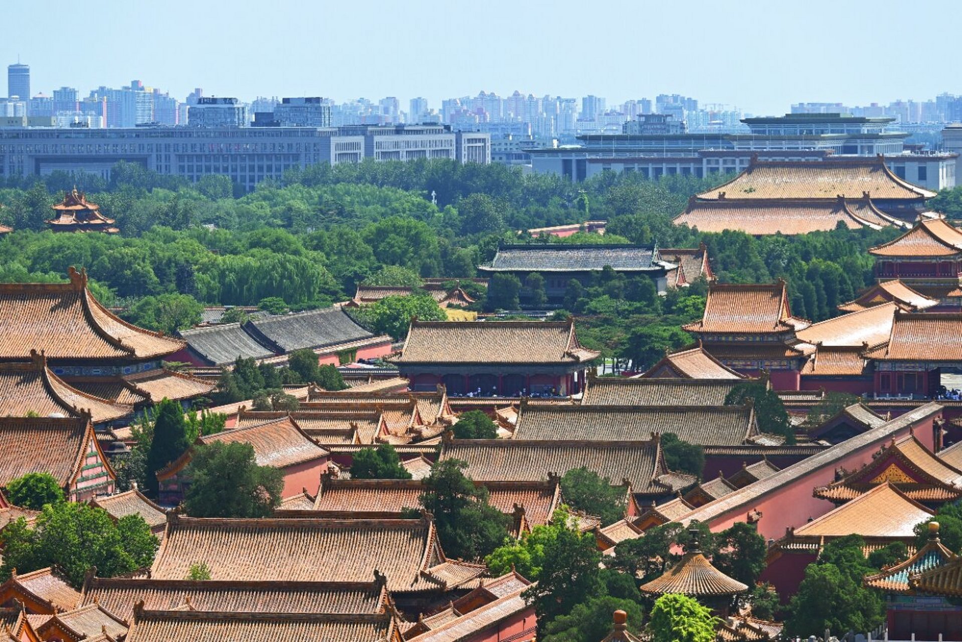 鸟瞰故宫|金碧辉煌紫禁城,红墙宫里万重门 北京故宫是中国明清两代的