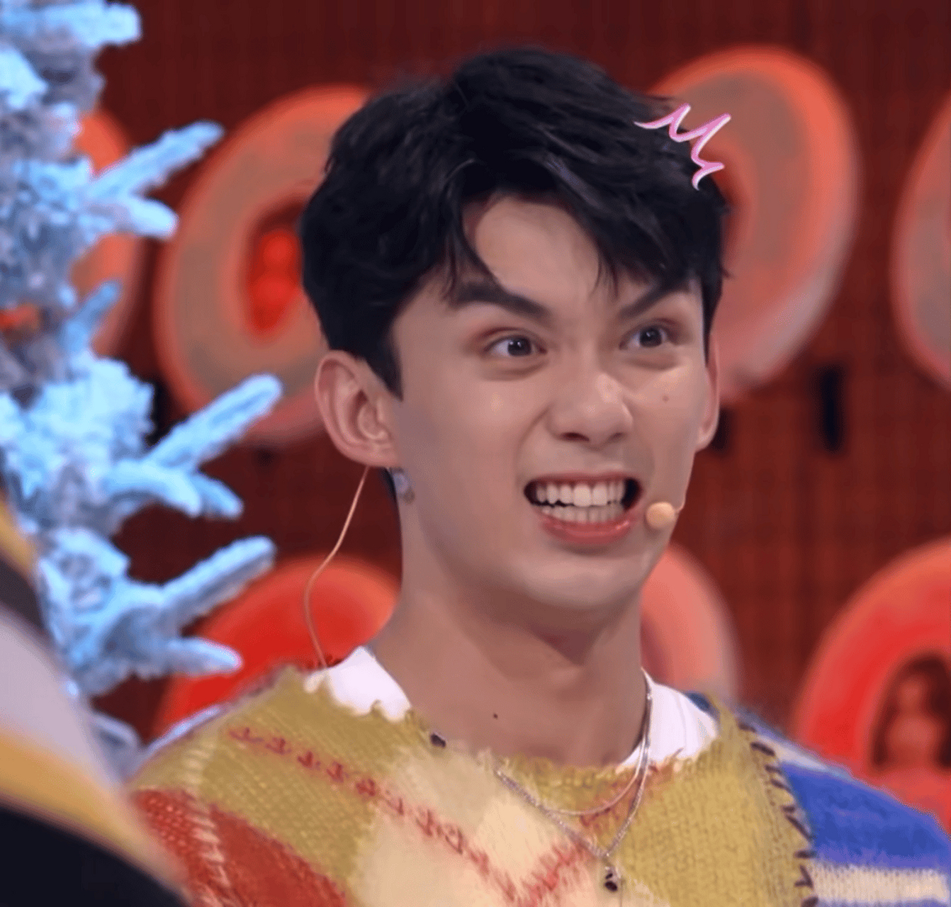 吴磊嗑cp表情进化史:01—92  #吴磊演我嗑cp表情#  吴磊林亦扬