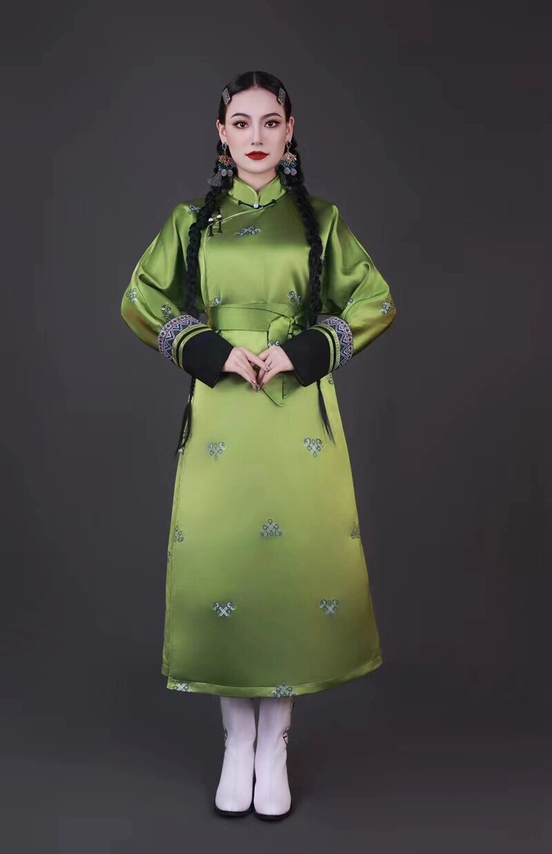 蒙古族民族服装 绿色98