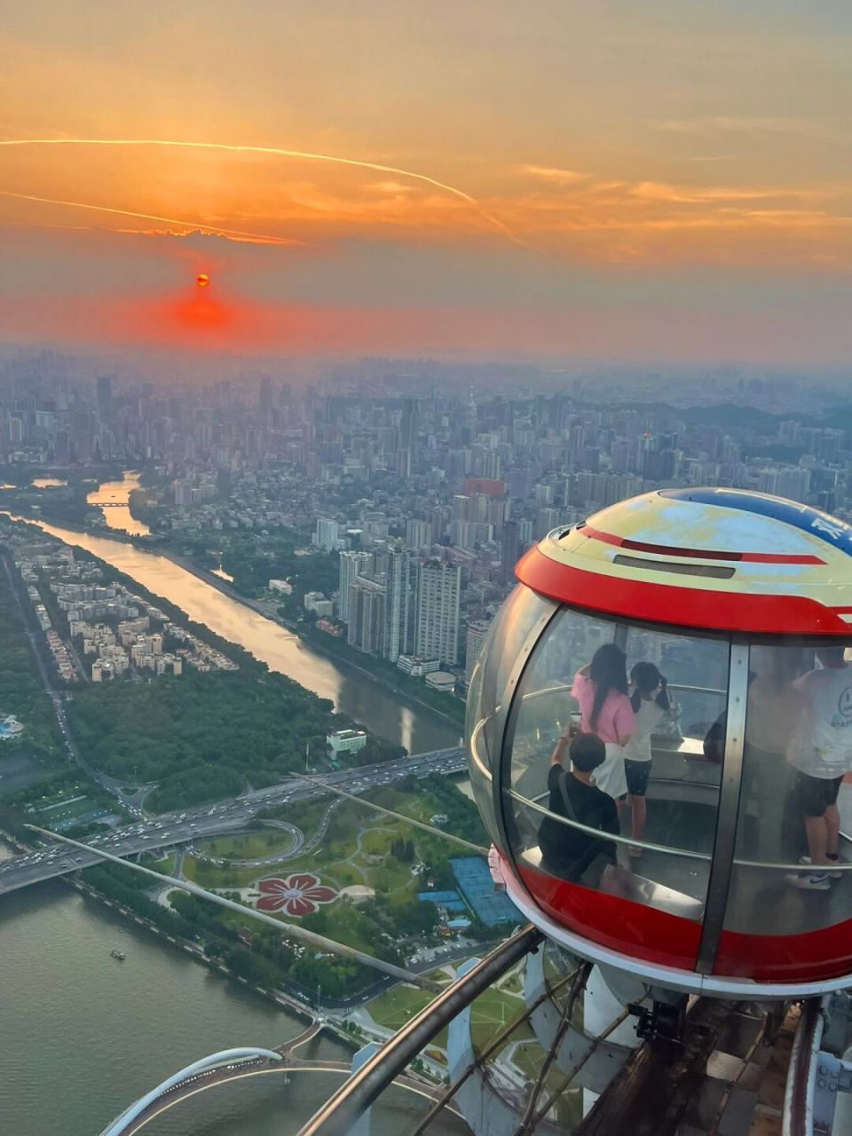 广州真的好美啊92 广州塔的落日摩天轮99 真的有被美到!