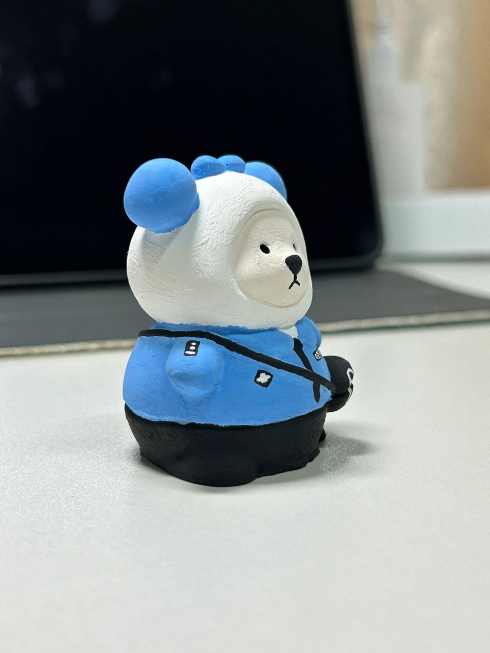 挑战画100个石膏娃娃之特辑警察背包小熊 5/100警察小熊949994