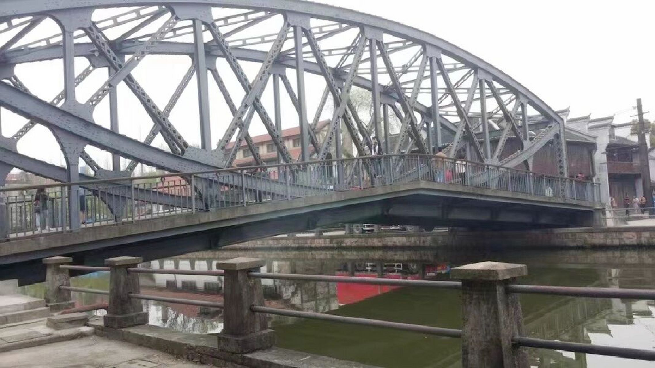 情深深雨濛濛拍摄地今昔对比车墩影视城 最近翻情深深雨蒙蒙看,又想起