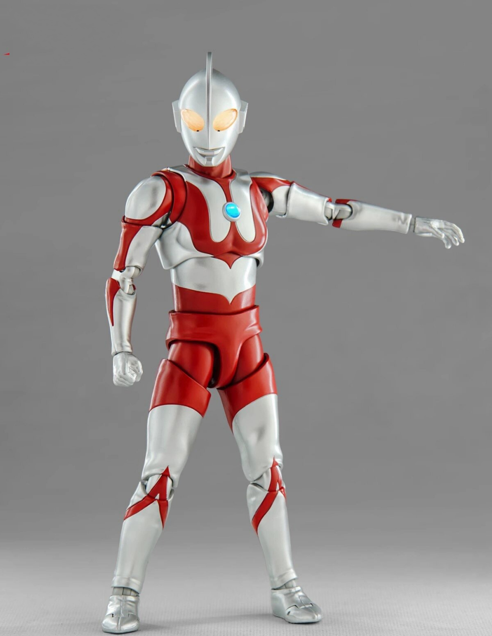 新品|光谱动漫初代奥特曼发光可动手办 由正版授权!