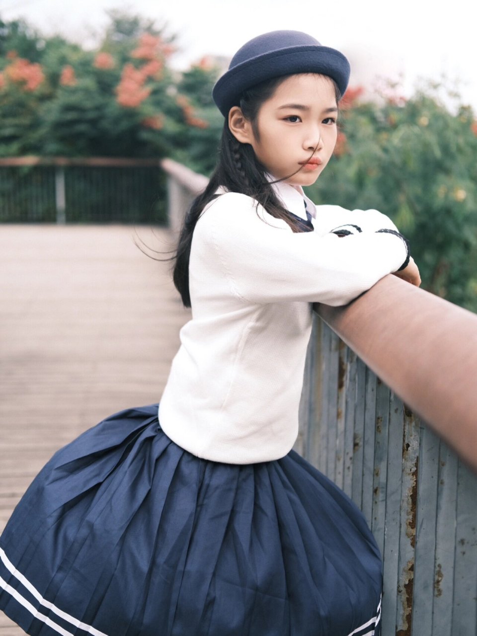 12岁的高冷女孩 | 日系jk写真 其实是妹妹的班服 妹妹不爱笑怎么办 那
