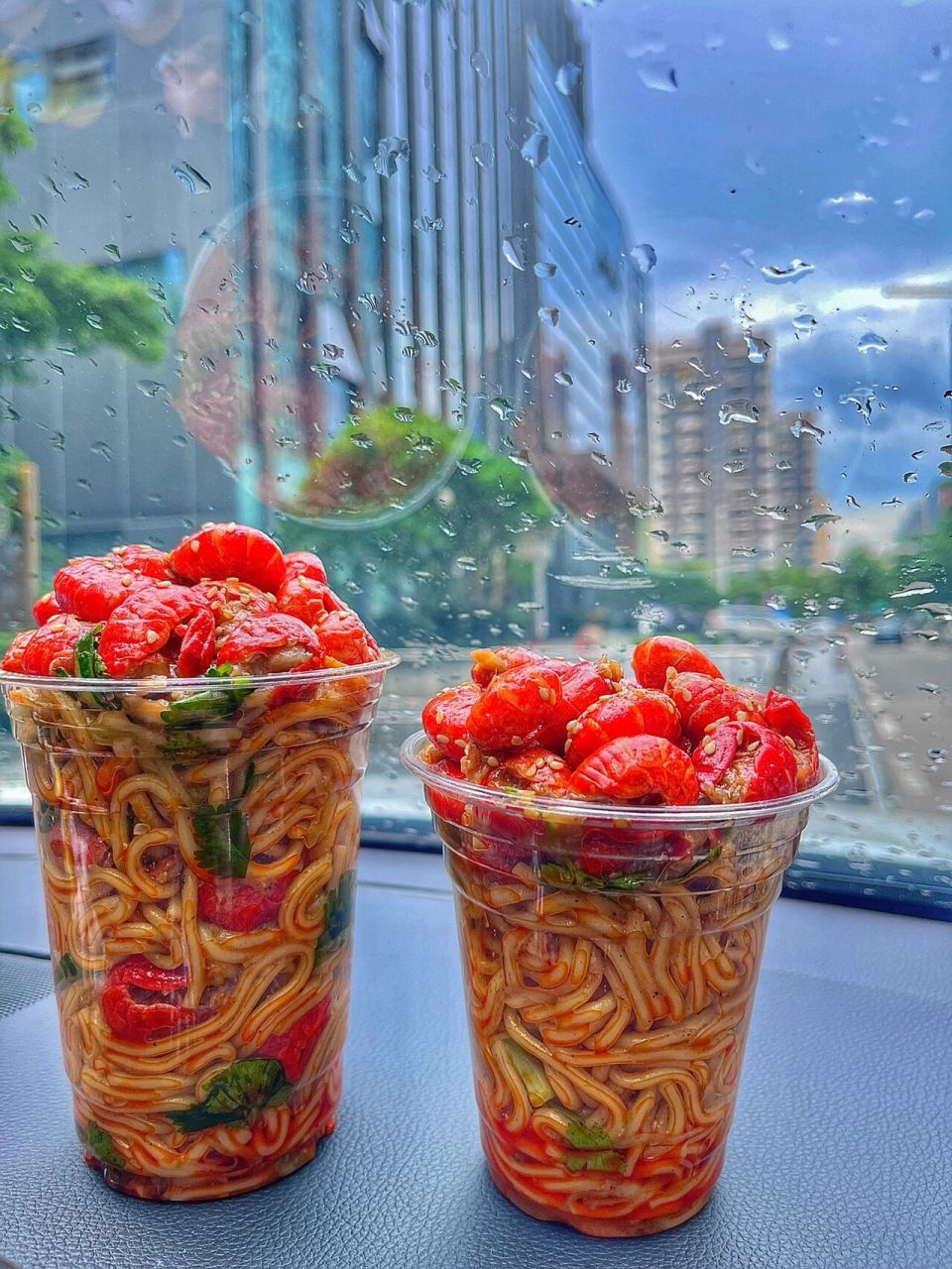 河源美食| 小龙虾杯杯面 超级好吃颜值很高的99