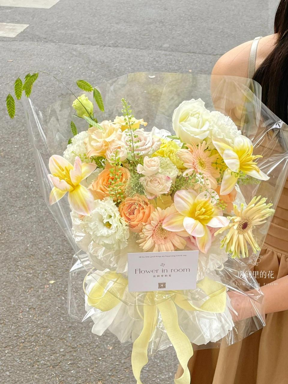 一束阳光且温暖的花 送给成人礼的女儿 一位妈妈送给女儿的成人礼花