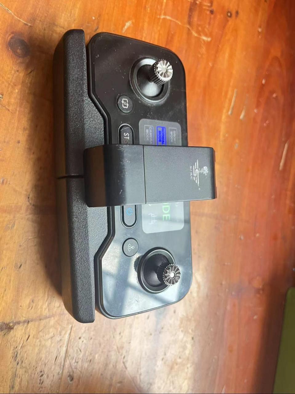 抵押到期处理 世季f11云台版 入门级最好的无人机.