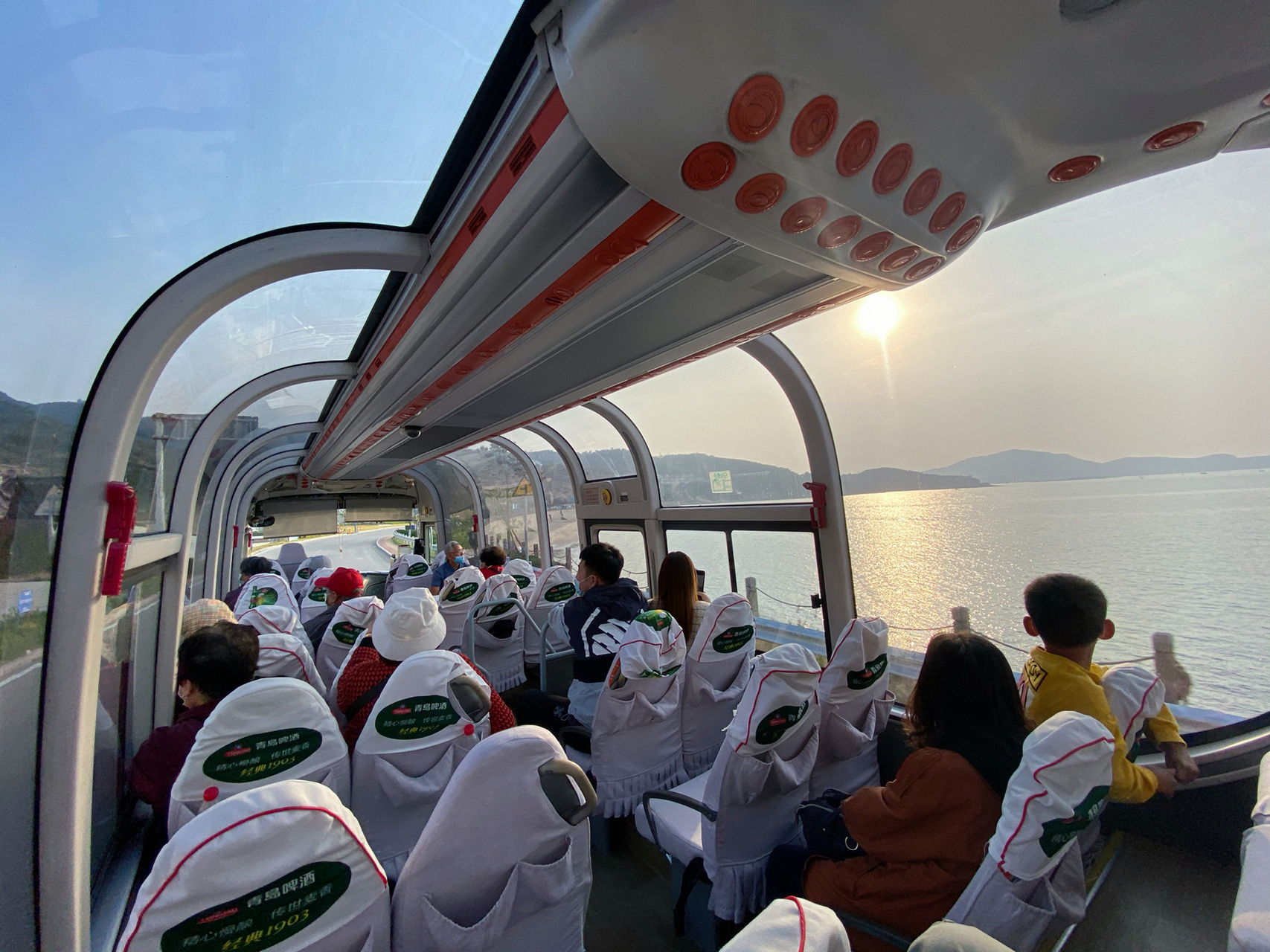 821582158215威海观光巴士060606 环海路线98