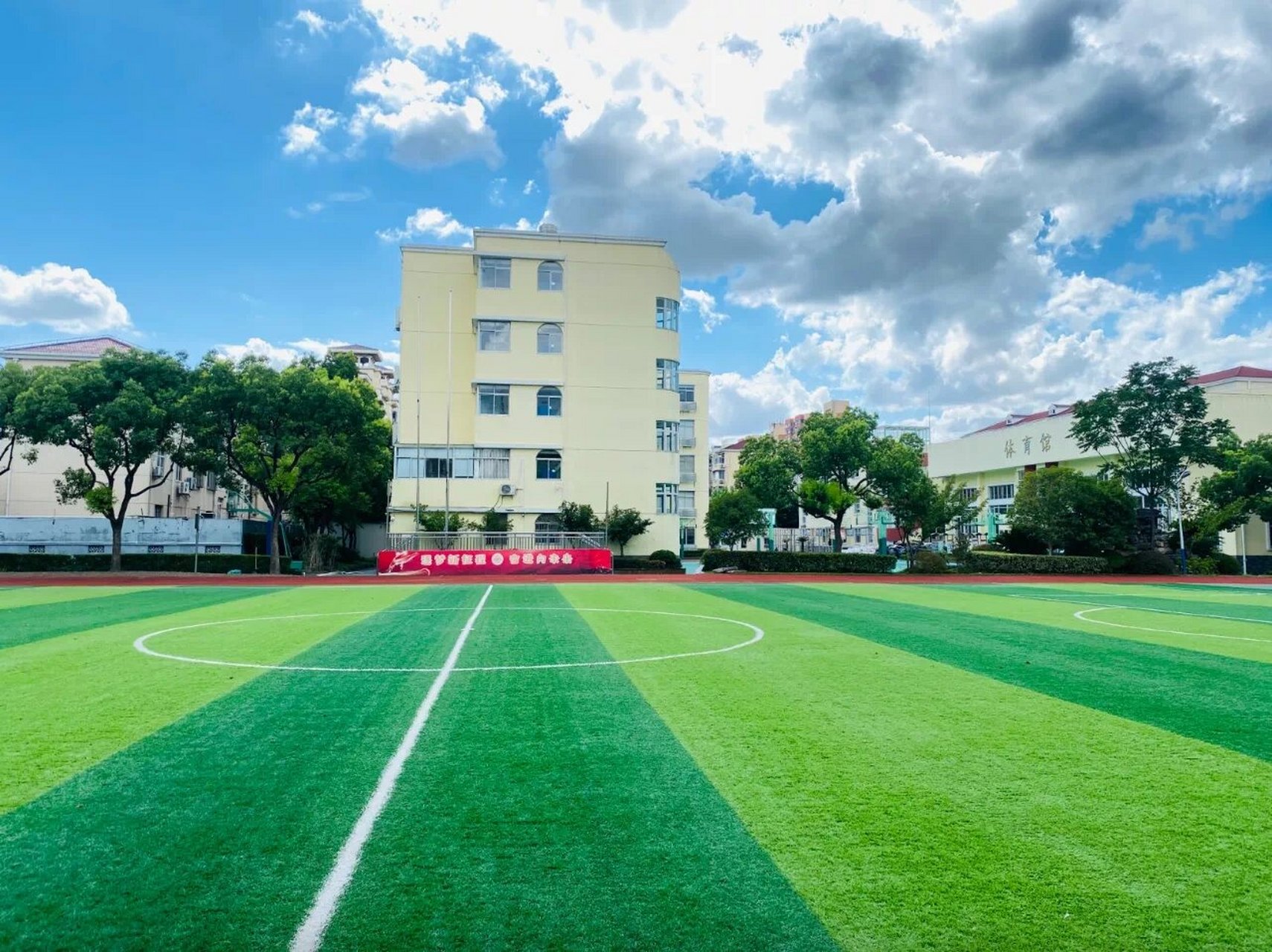 江苏省常熟市张桥中学图片