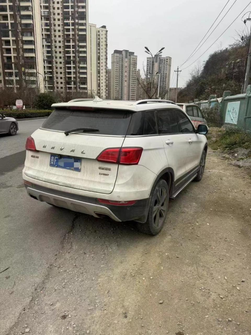 2016年哈弗h6酷派 新车10几万 手动全景天窗 车况精品 发变原版