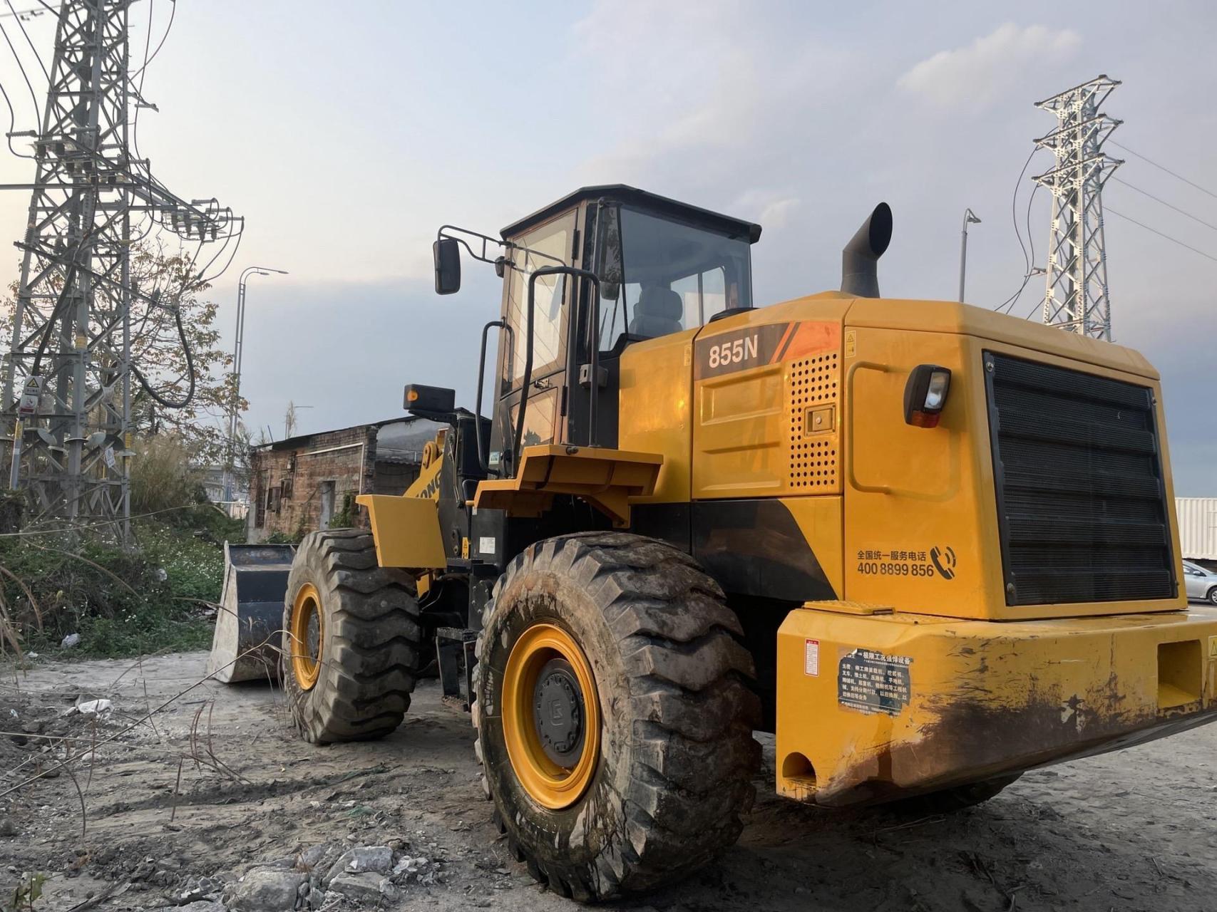 新款柳工855n长臂,真车实表!原版原车,4条还是原车胎,假一陪十!
