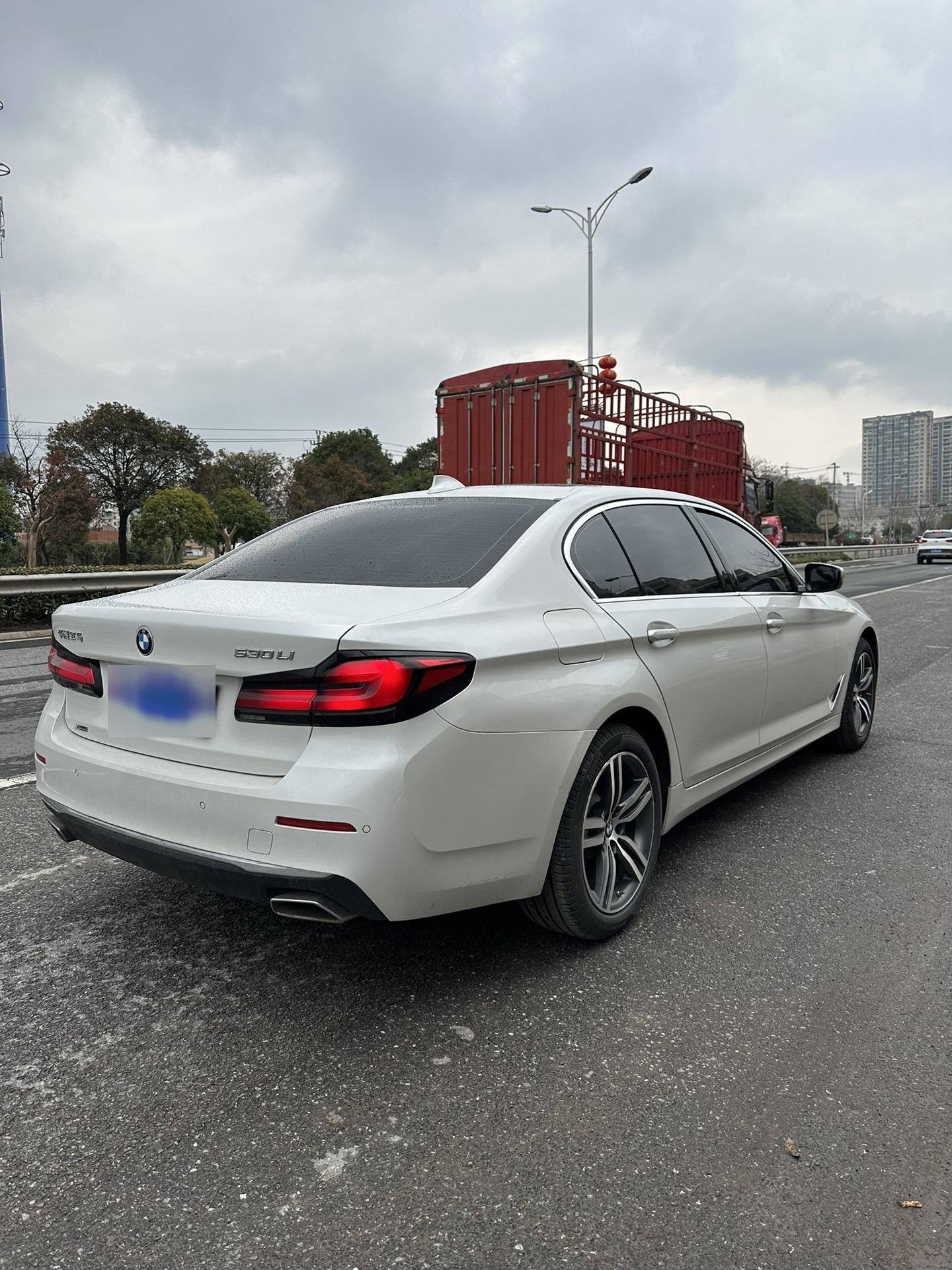 拿下21年宝马530li 豪华一手 6万多公里