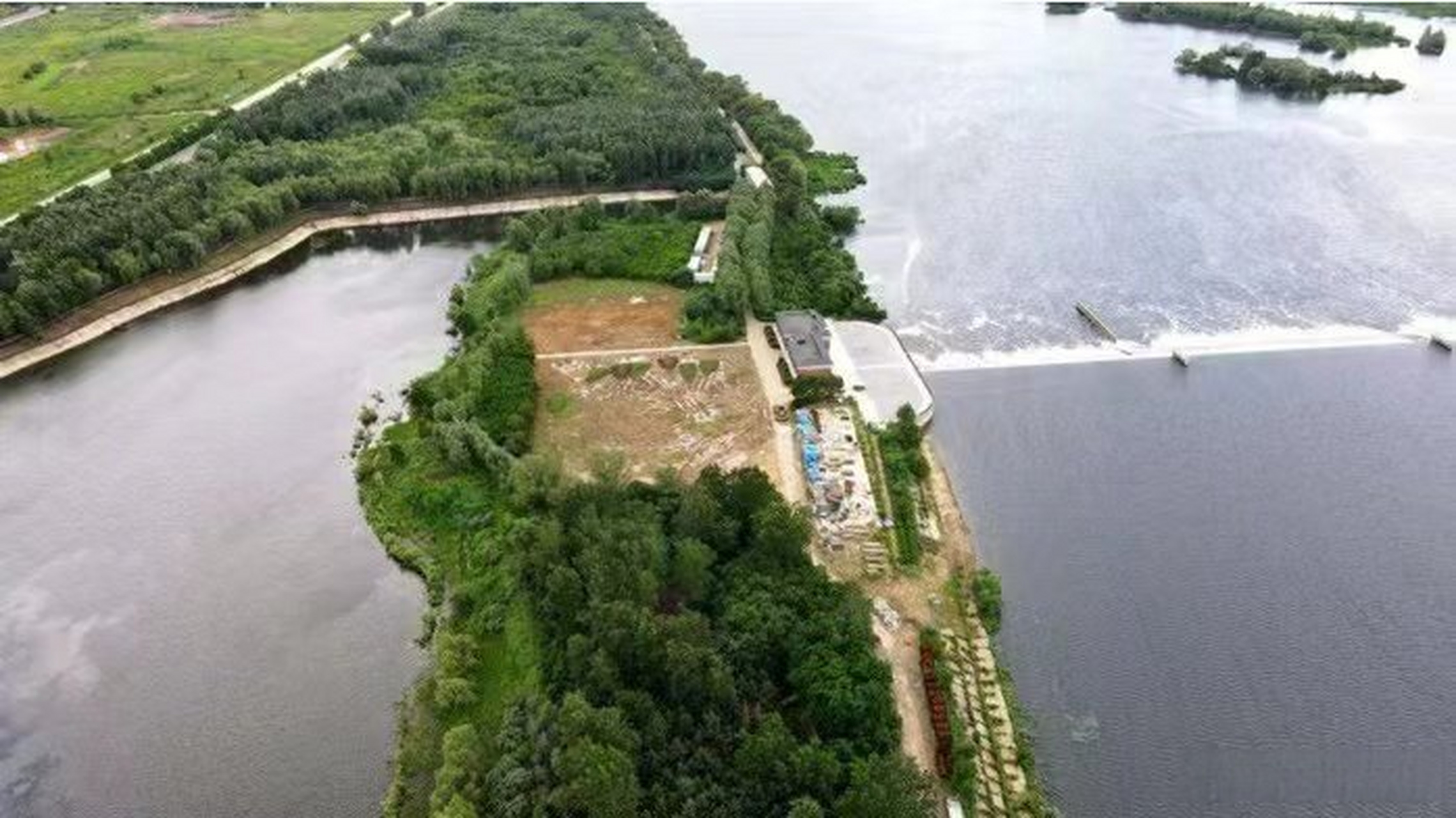 【提升河道行洪调蓄能力,沈阳浑河王家湾橡胶坝改建工程即将完工】