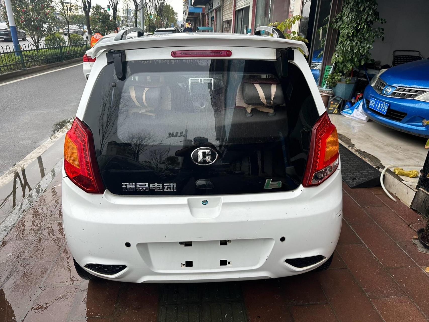 新到新能源电动车2017年 江铃e100,续航160公里,带冷暖空调,车子漂亮